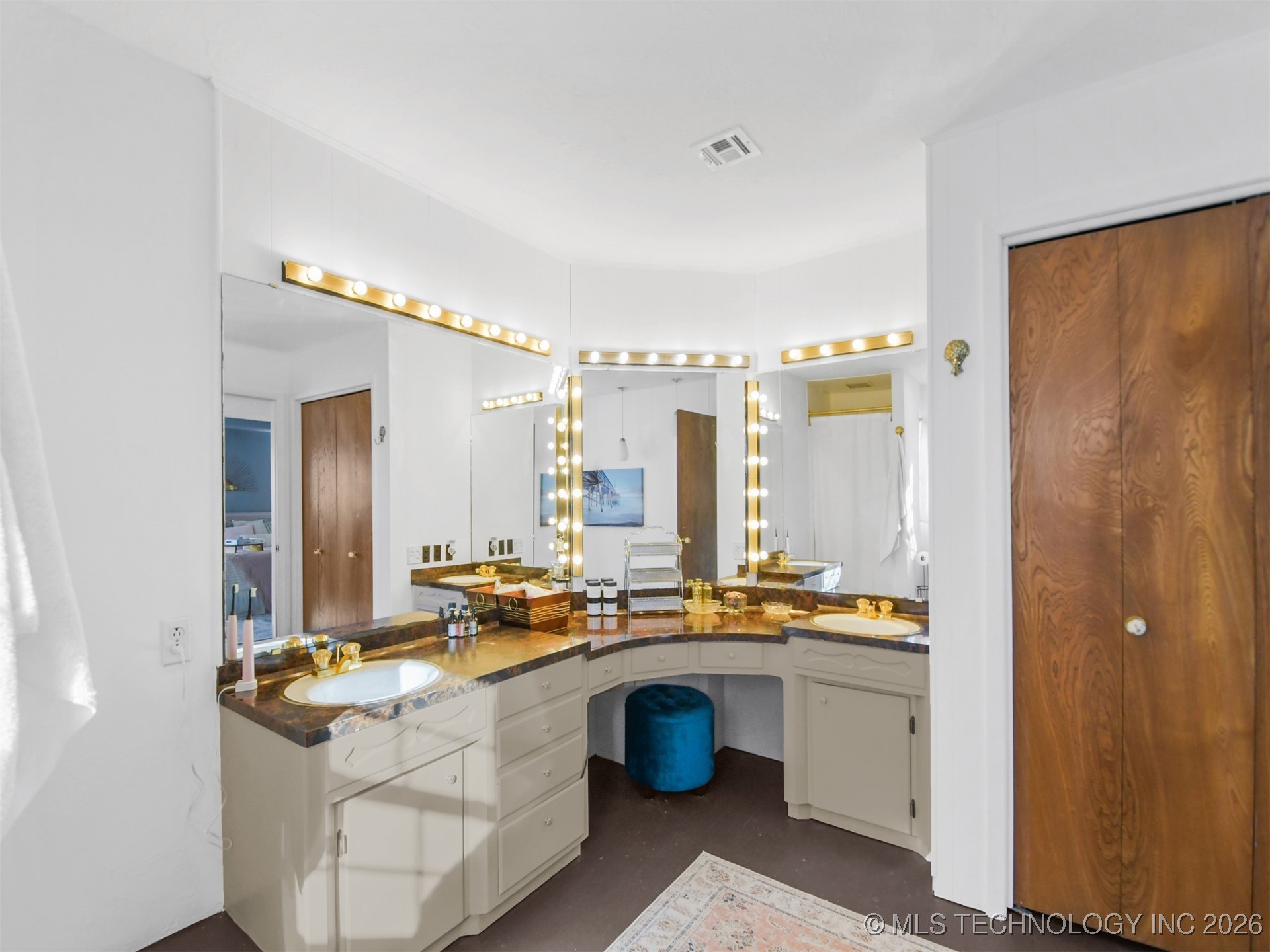 251 Dogwood Property Photo 18