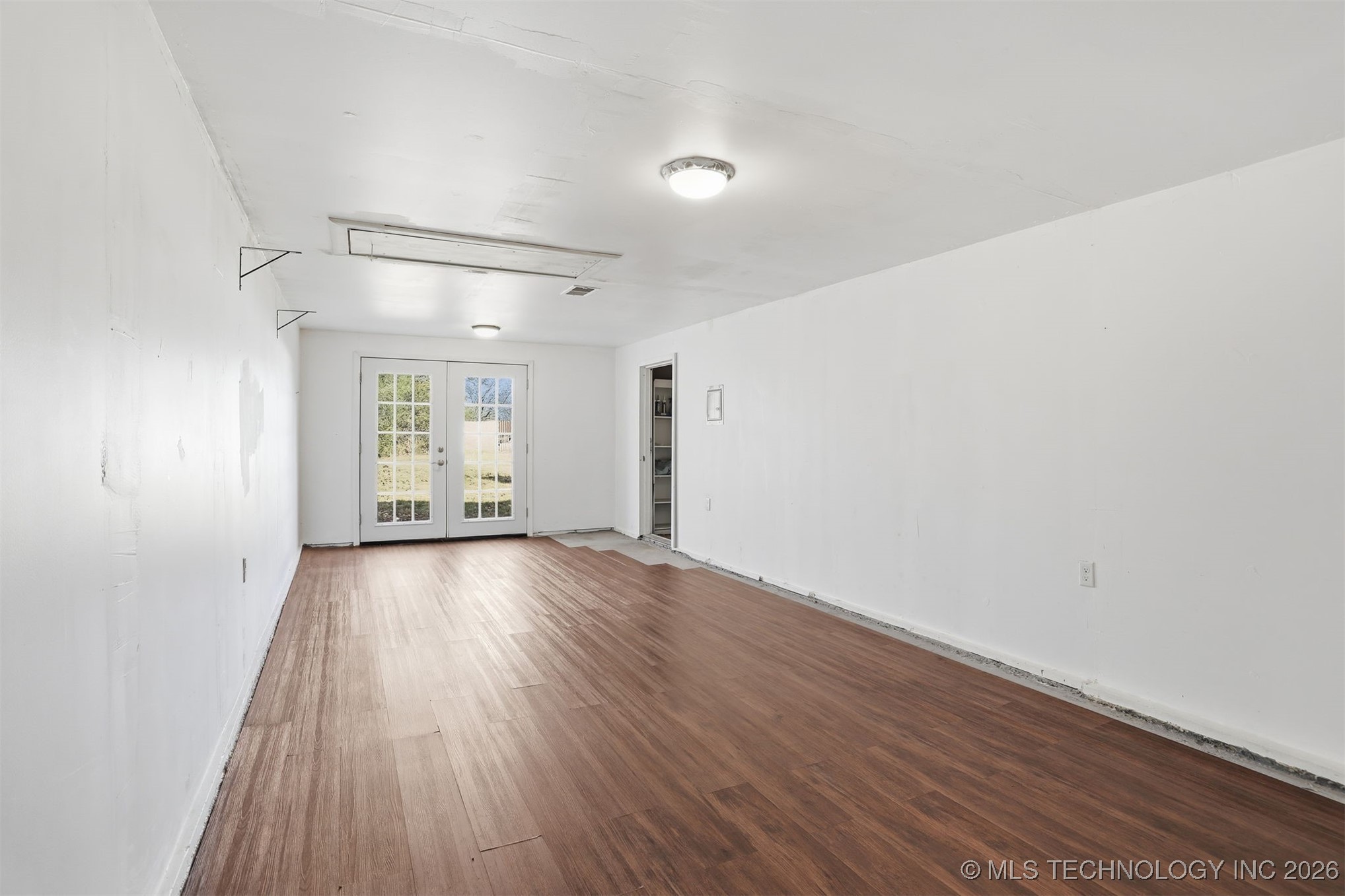 1005 Parkland Drive Property Photo 16