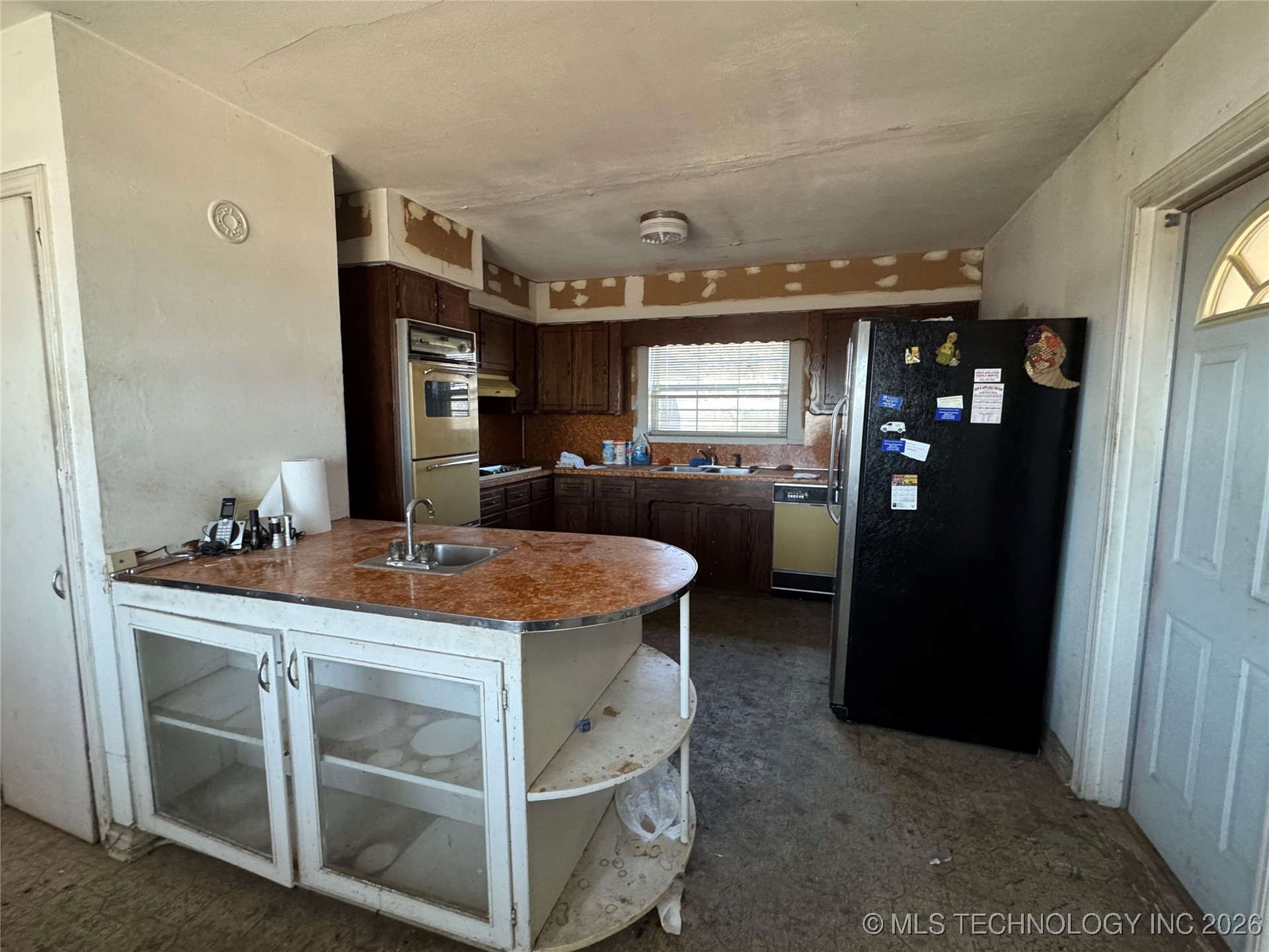 8072 S Us Hwy 69 Property Photo 5