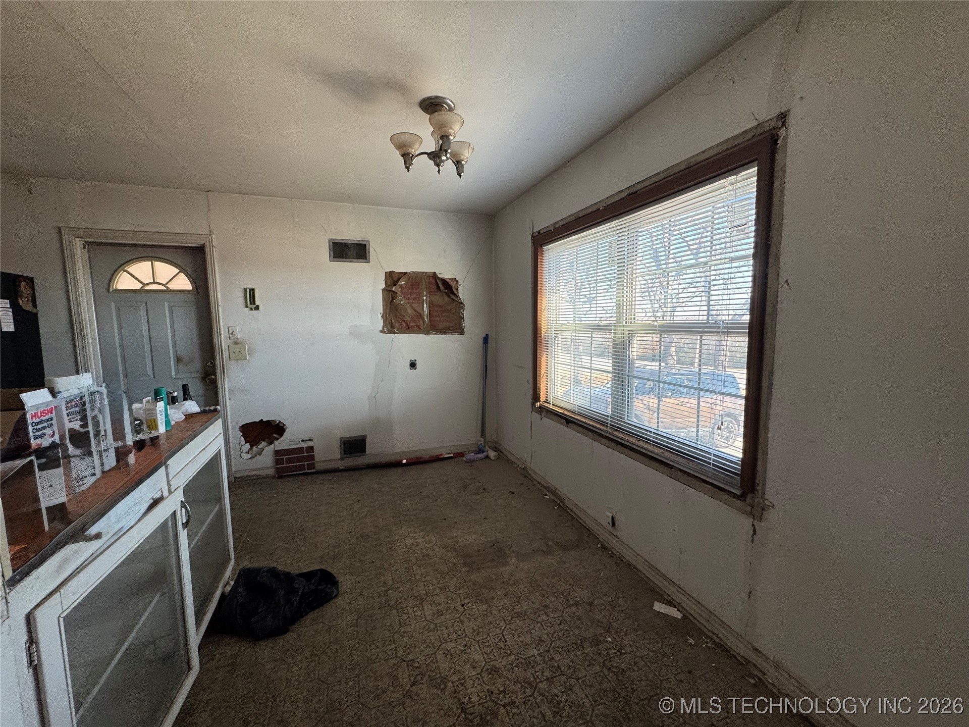 8072 S Us Hwy 69 Property Photo 10