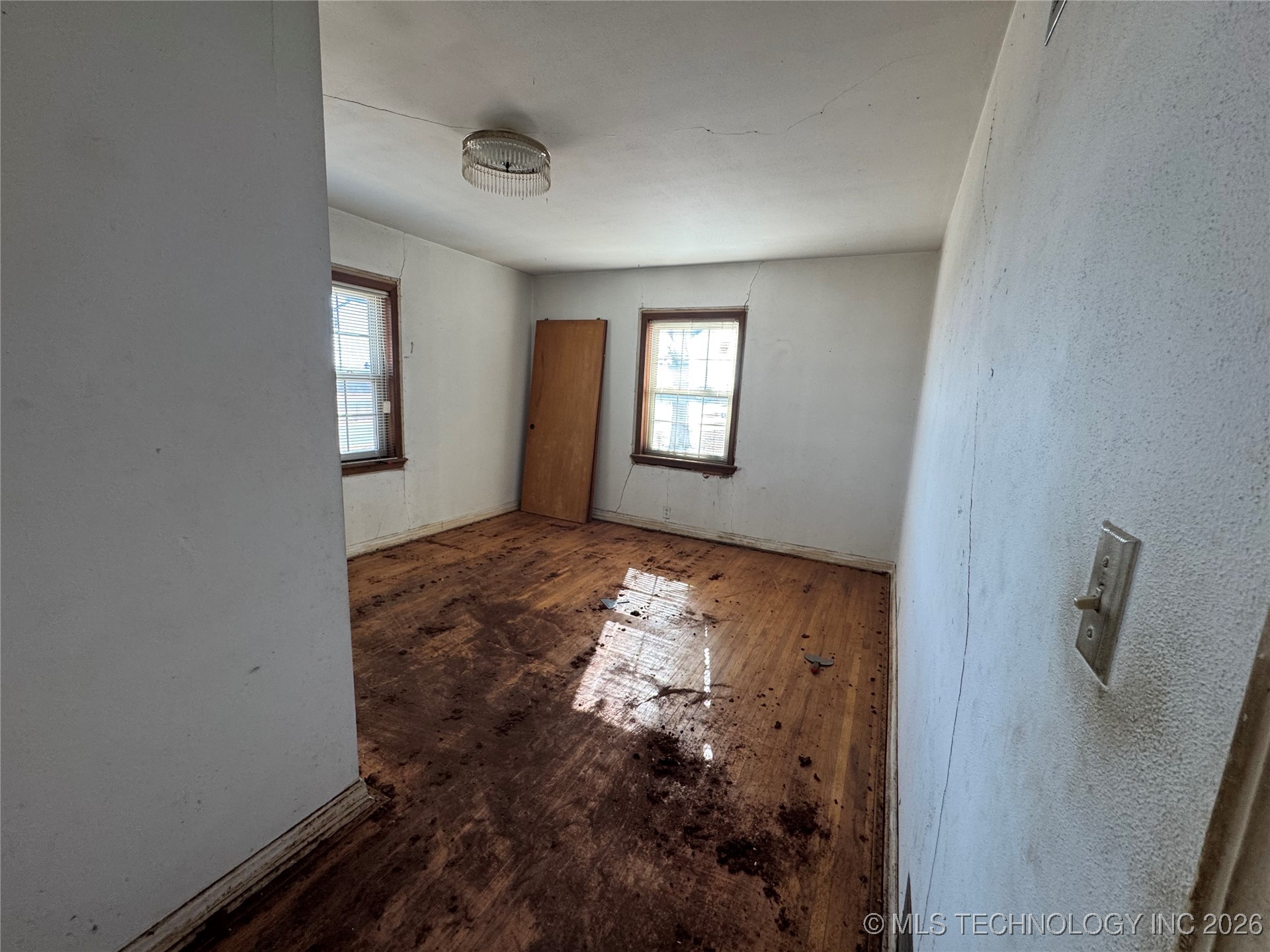 8072 S Us Hwy 69 Property Photo 17