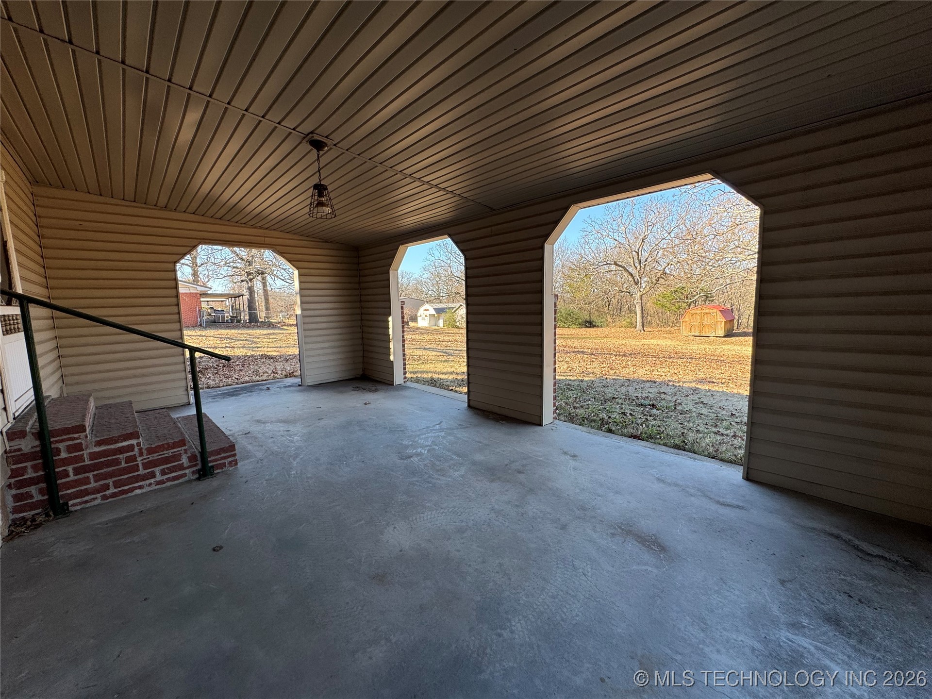 8072 S Us Hwy 69 Property Photo 23