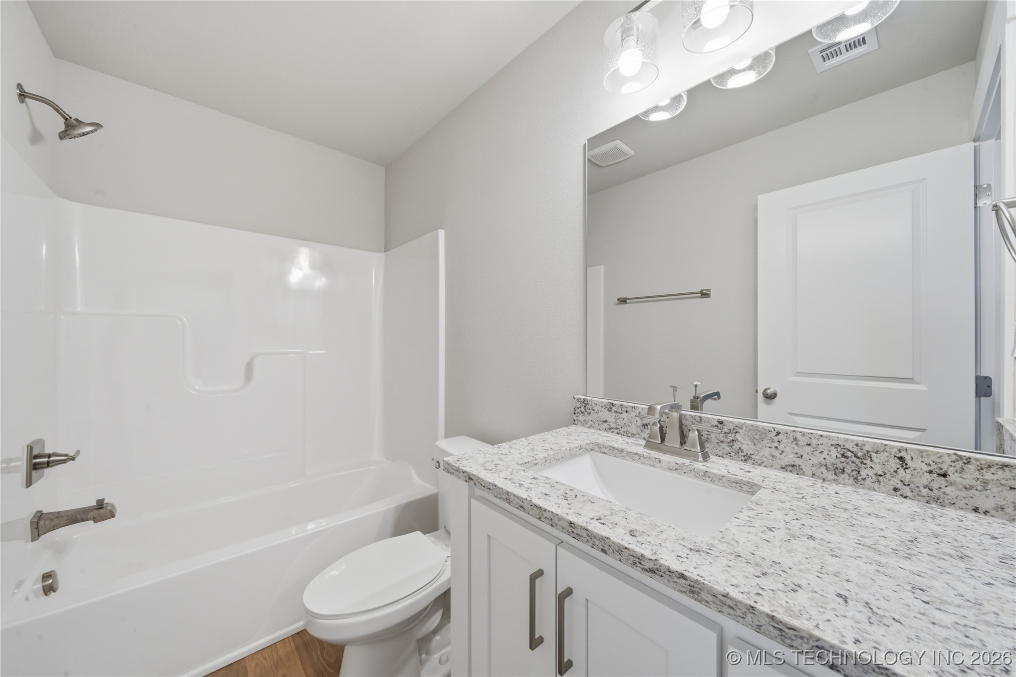 14635 E 39th Place S Property Photo 22