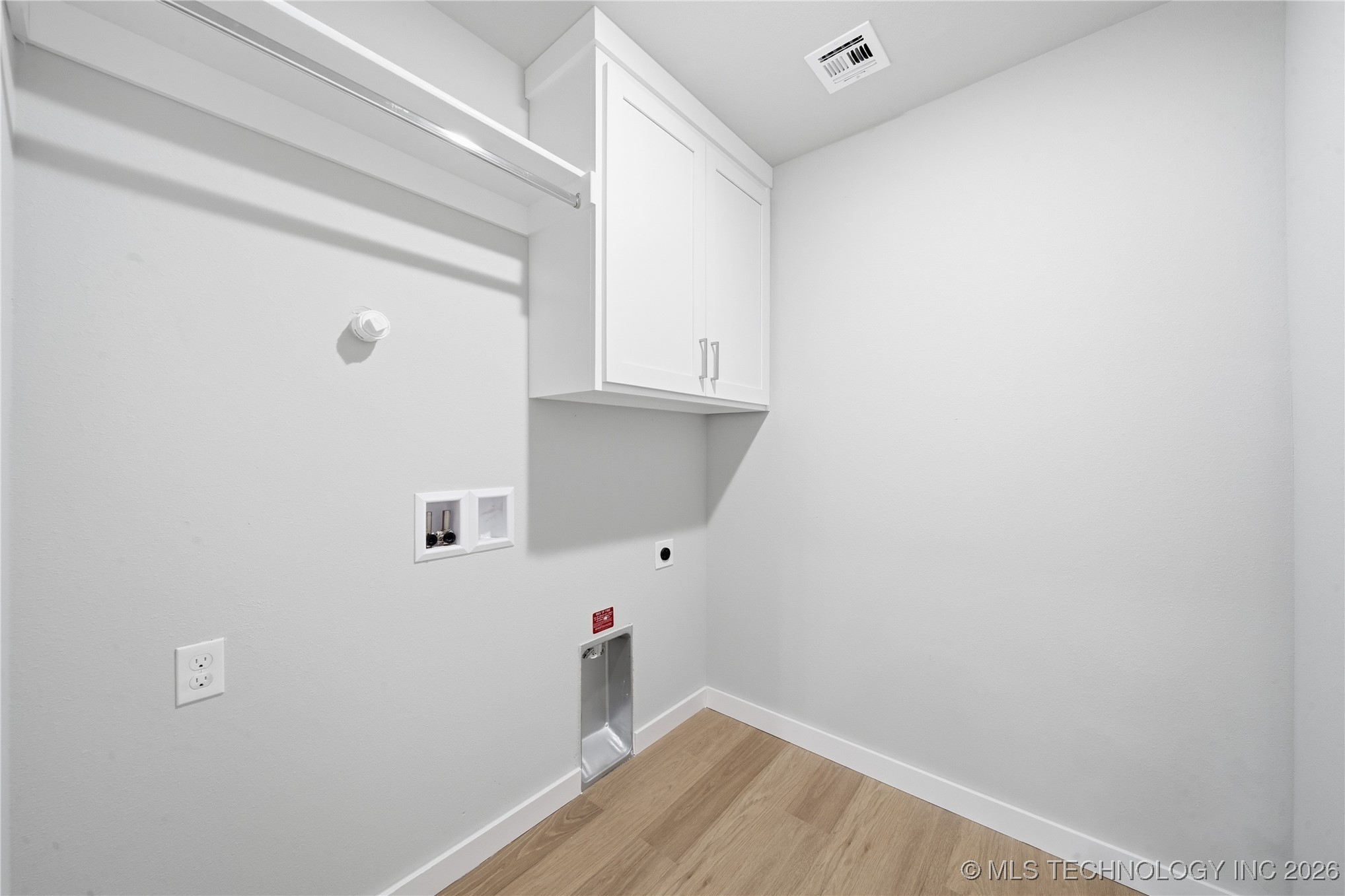 14635 E 39th Place S Property Photo 25