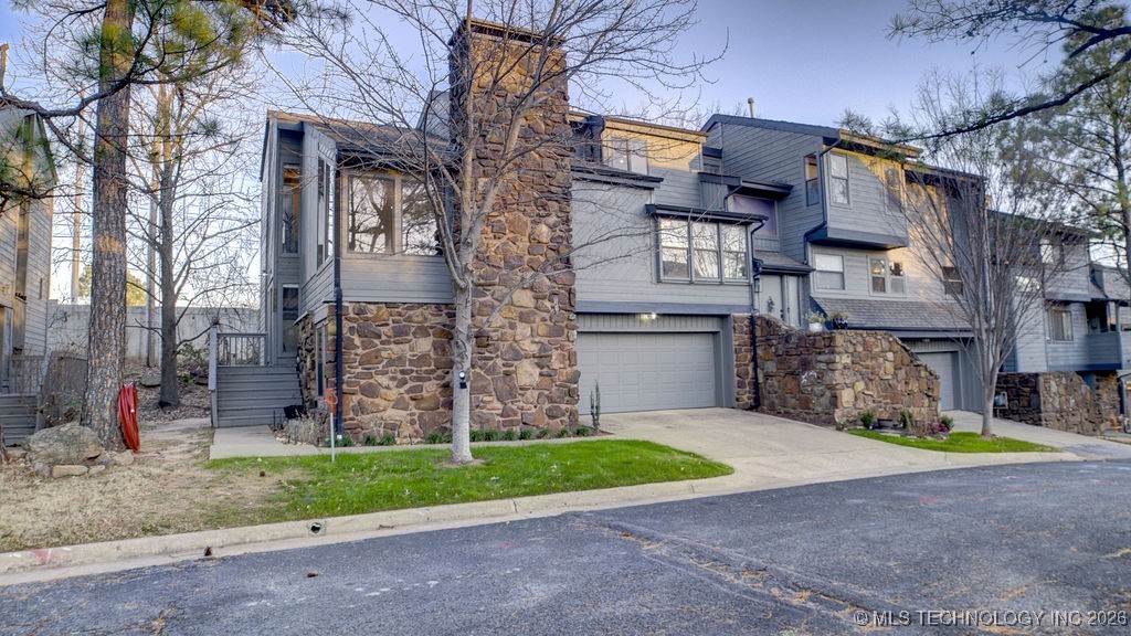 7443 S Winston Place 304 Property Photo 1