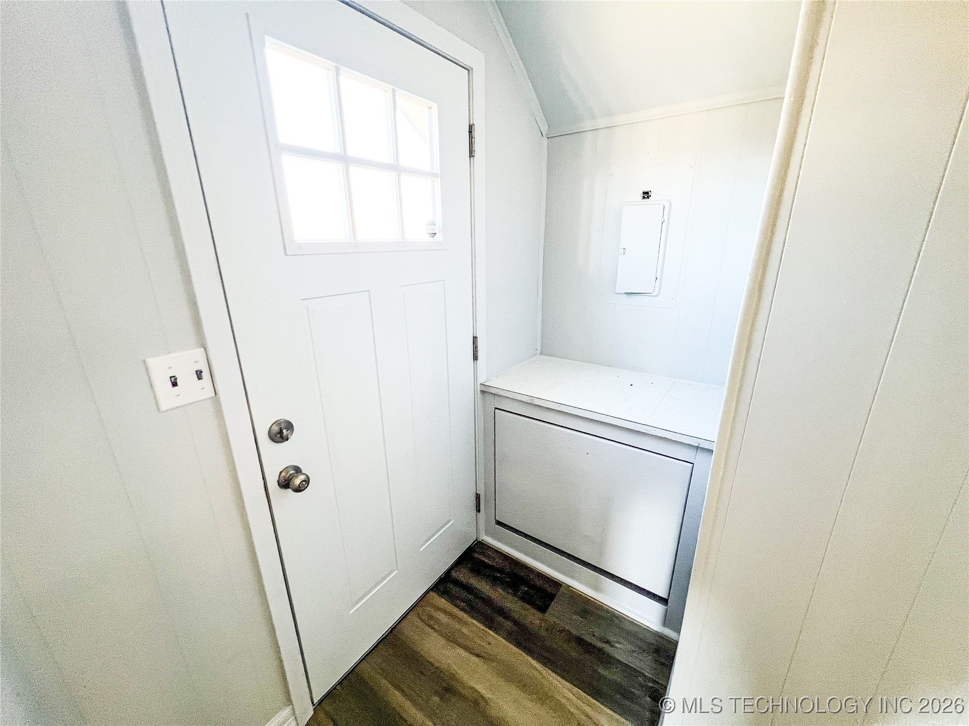 403 S Cimarron Avenue Property Photo 8