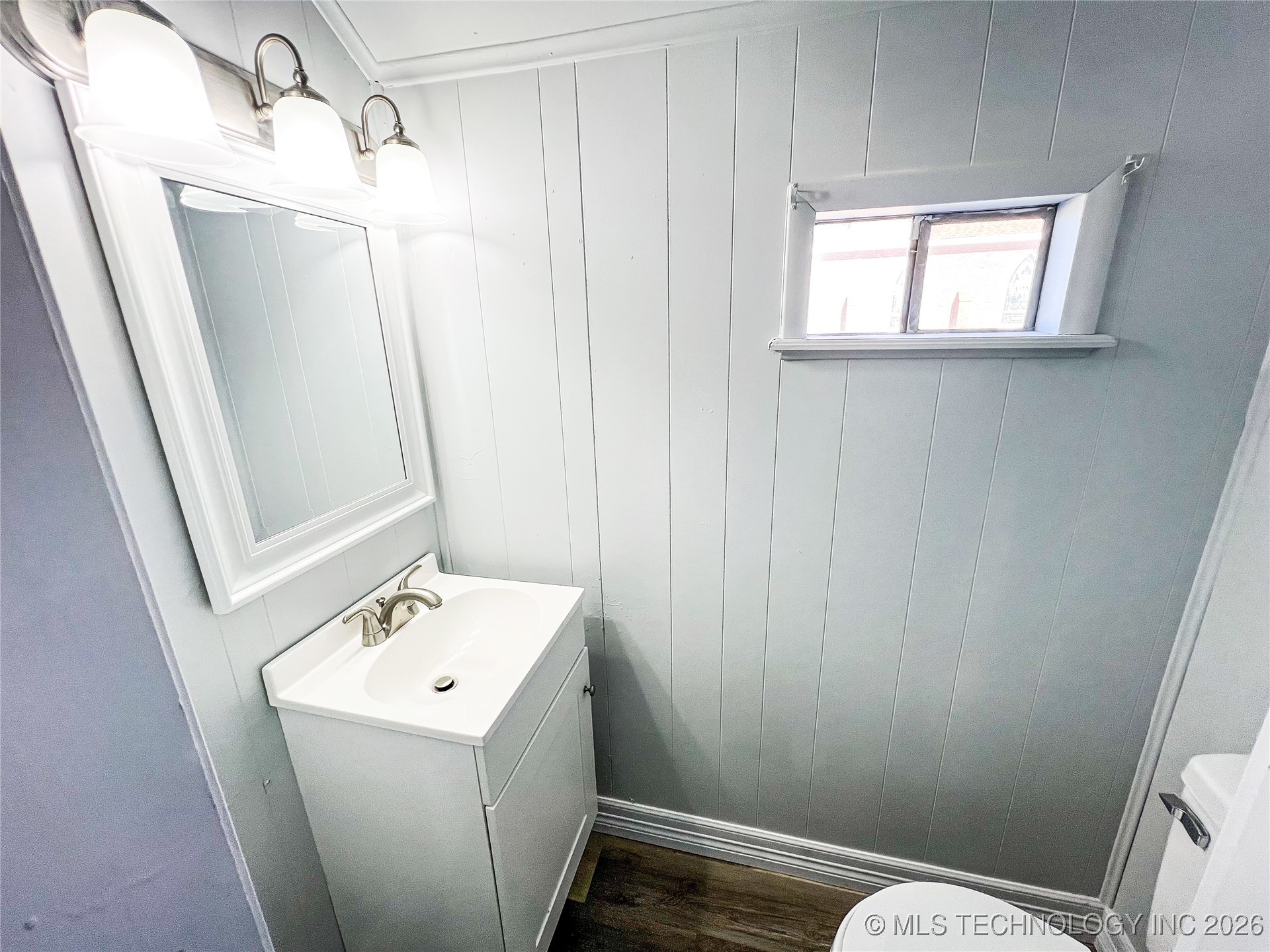 403 S Cimarron Avenue Property Photo 9