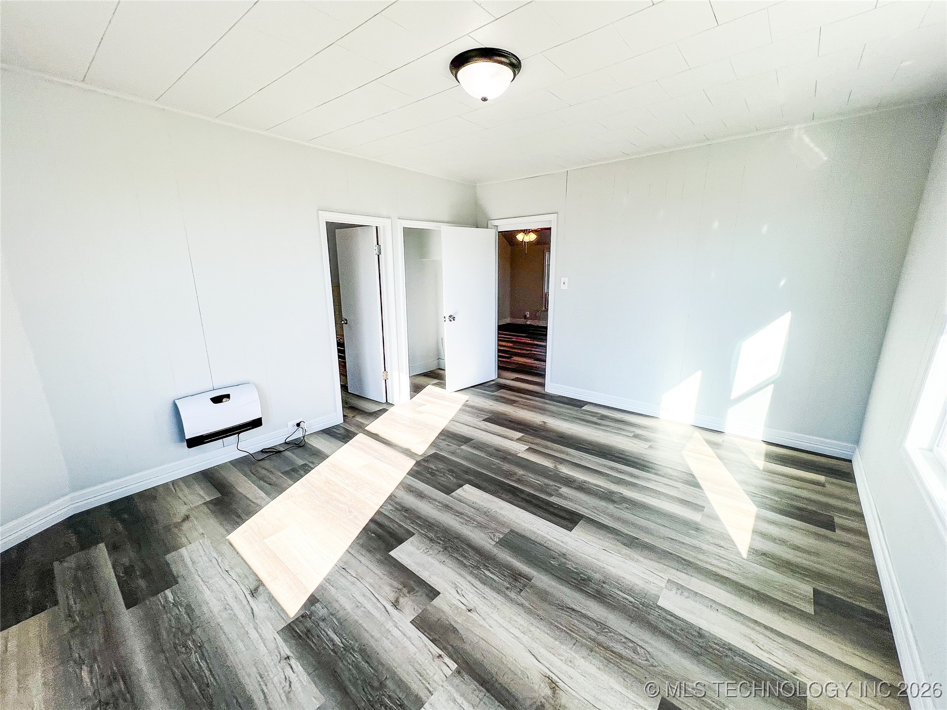 403 S Cimarron Avenue Property Photo 13