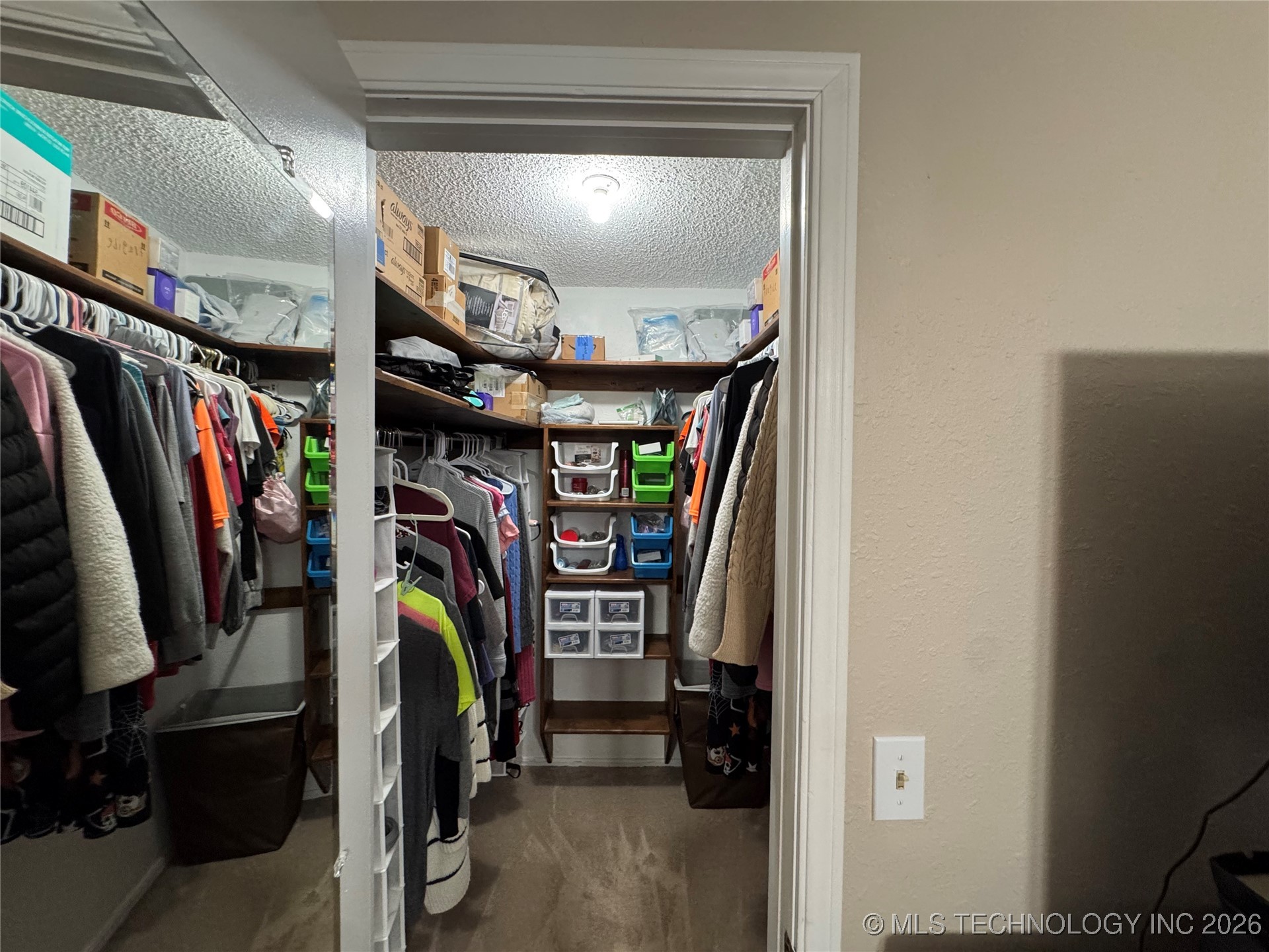 533 W Woodland Drive Property Photo 21