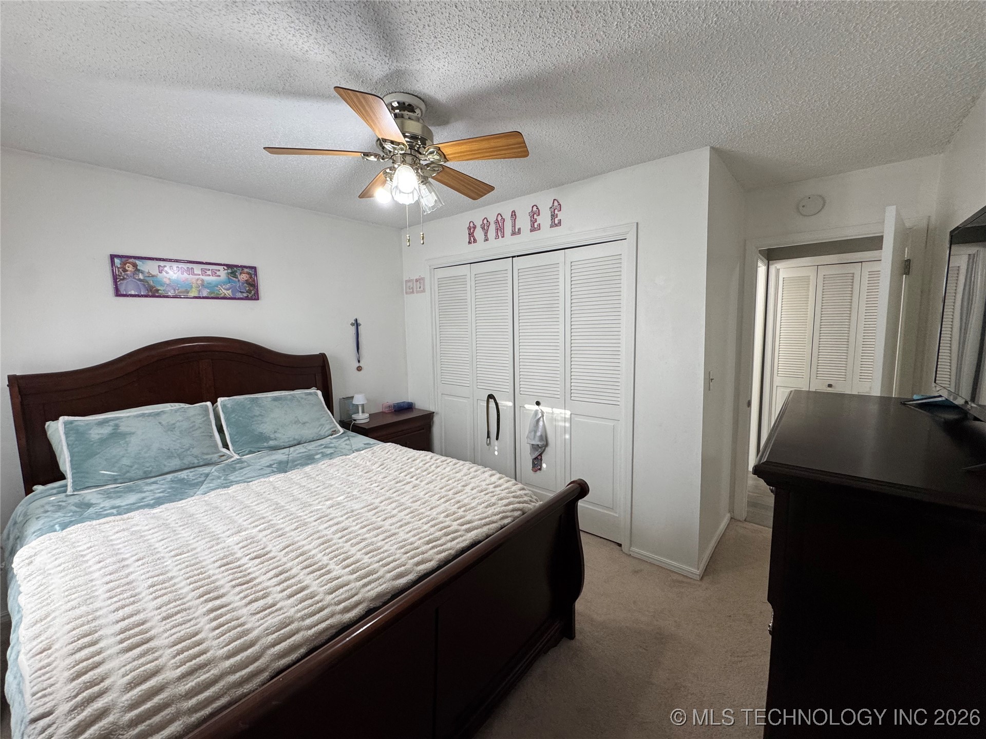 533 W Woodland Drive Property Photo 23