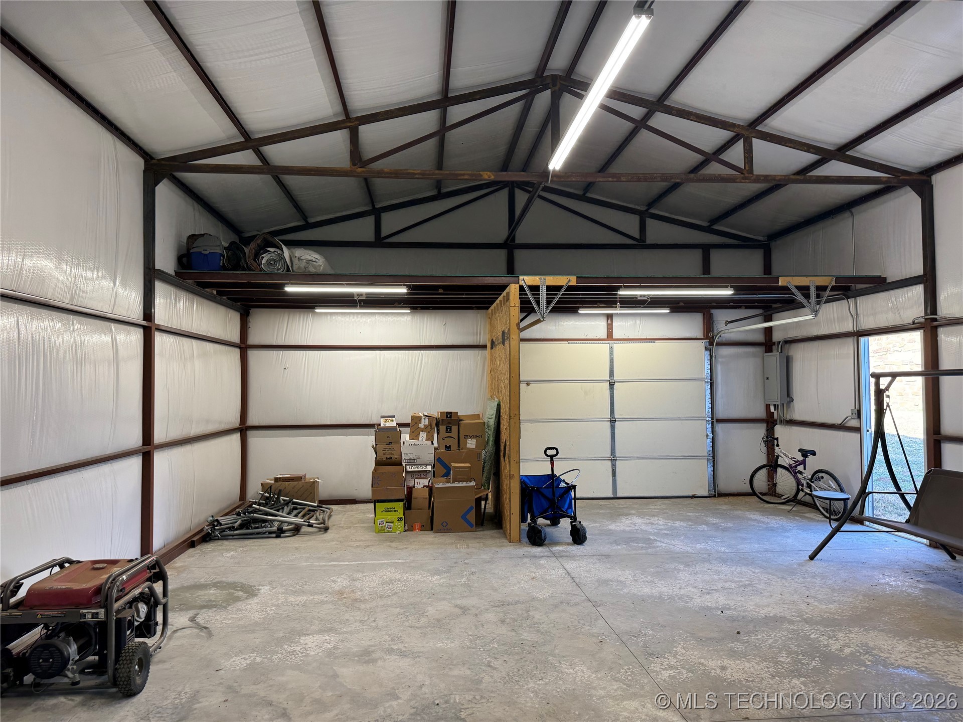 533 W Woodland Drive Property Photo 45