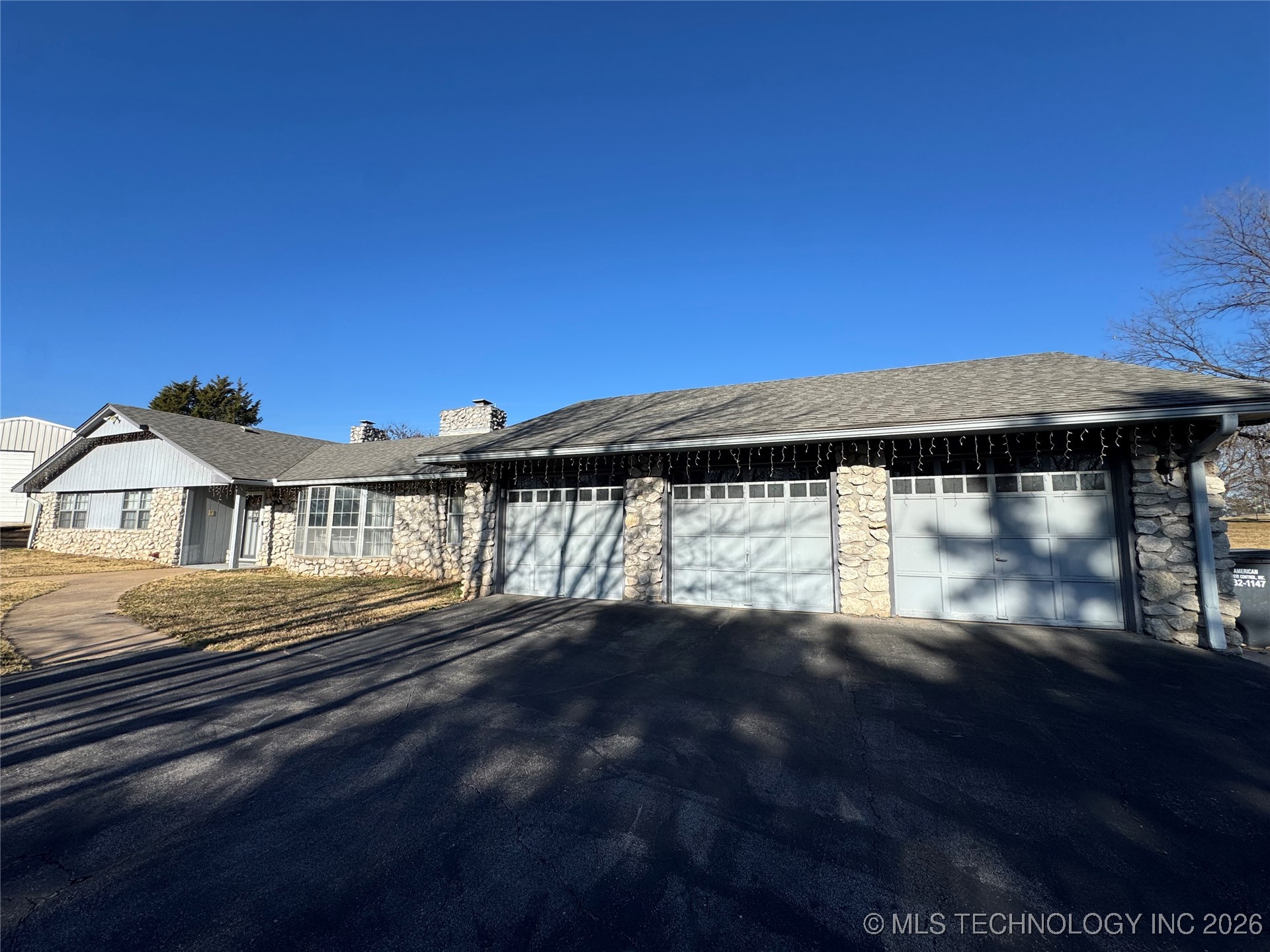 533 W Woodland Drive Property Photo 58