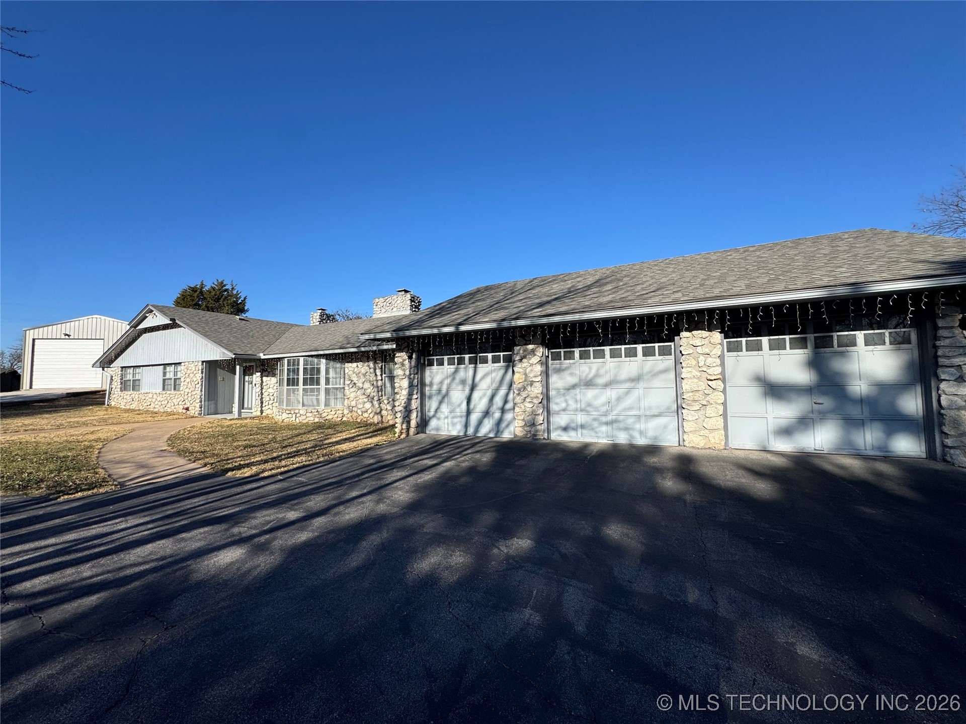 533 W Woodland Drive Property Photo 59