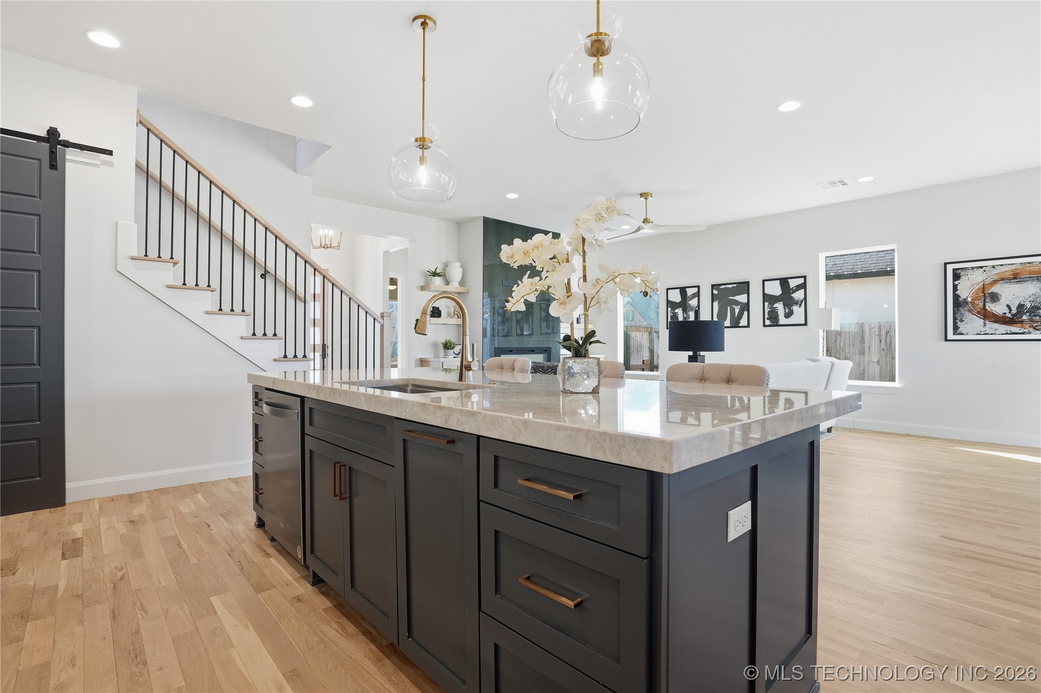 3200 W Tucson Court Property Photo 9