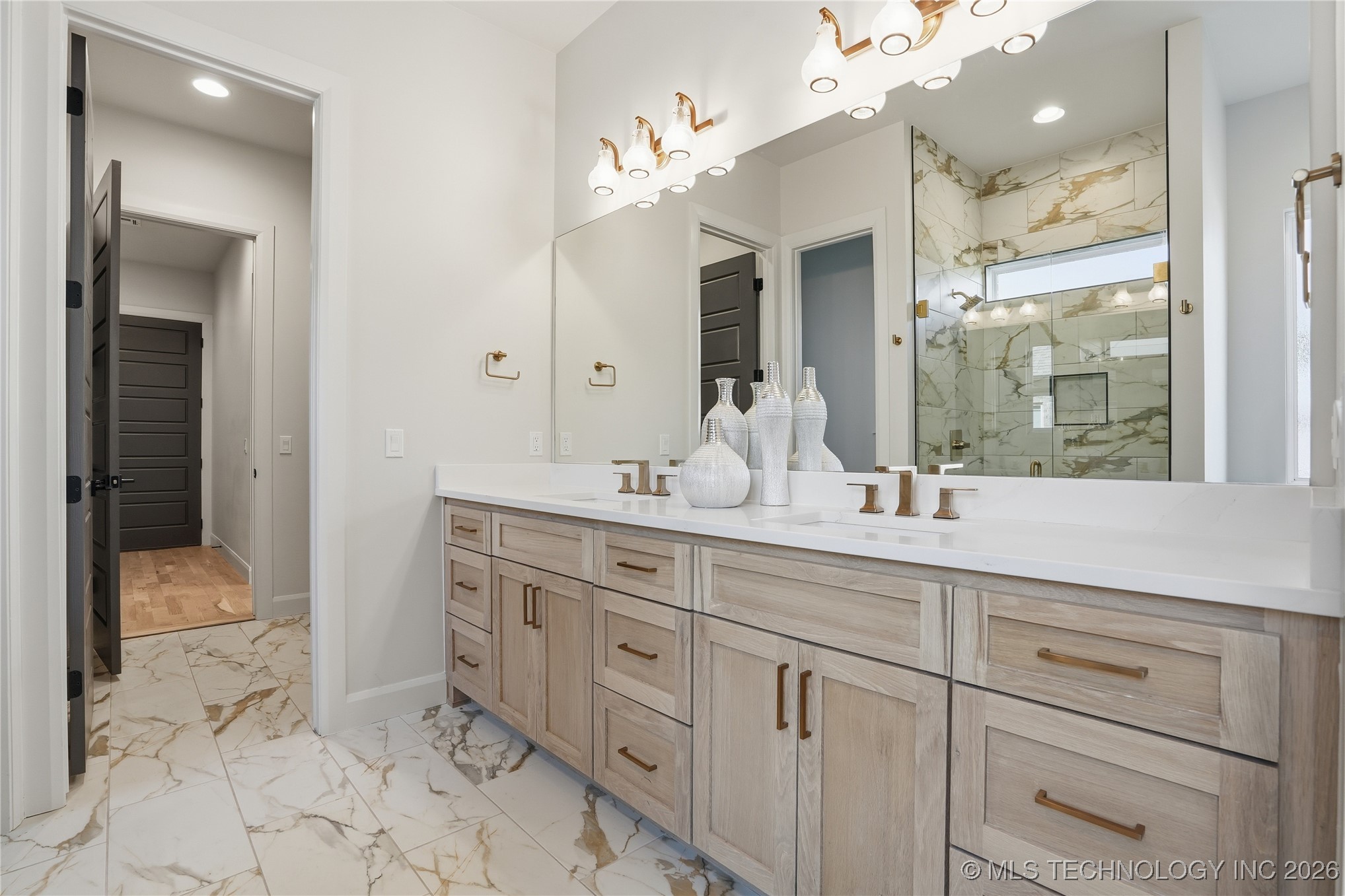 3200 W Tucson Court Property Photo 16