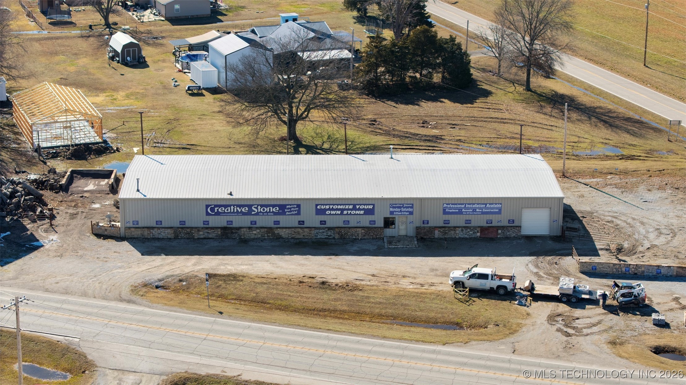 57015 E Highway 59 Property Photo 7