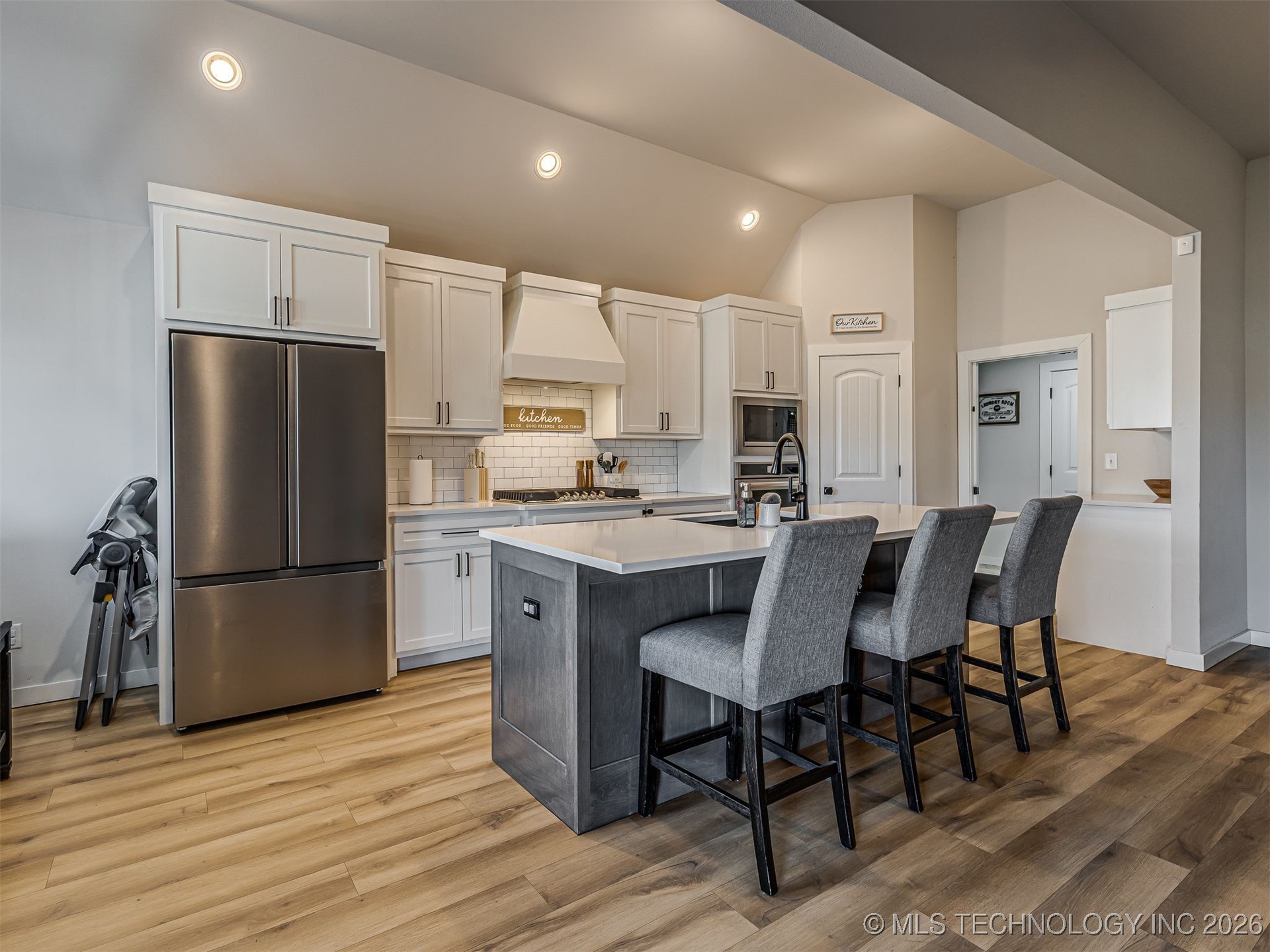 1971 E 154th Street N Property Photo 17