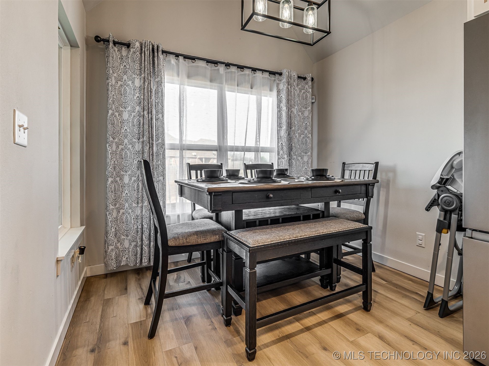 1971 E 154th Street N Property Photo 24