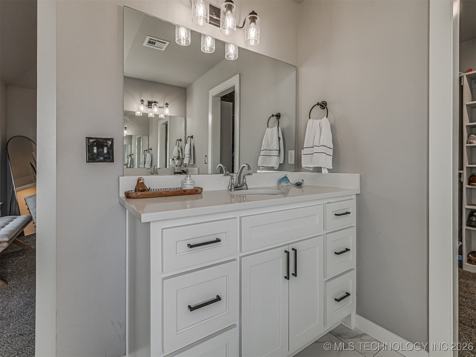 1971 E 154th Street N Property Photo 31