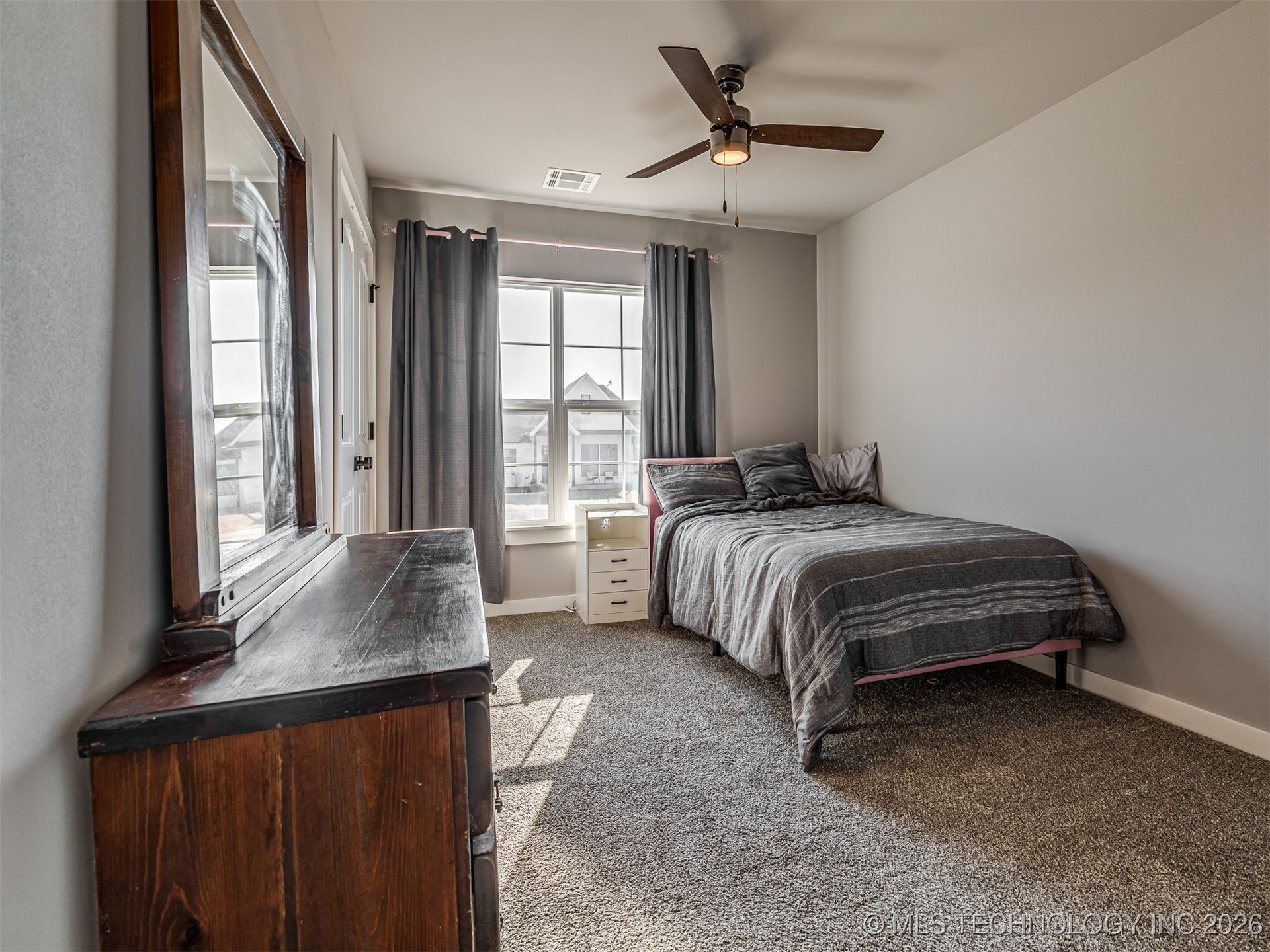 1971 E 154th Street N Property Photo 37