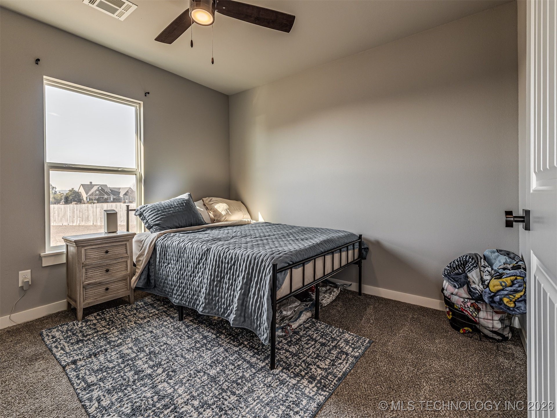 1971 E 154th Street N Property Photo 40