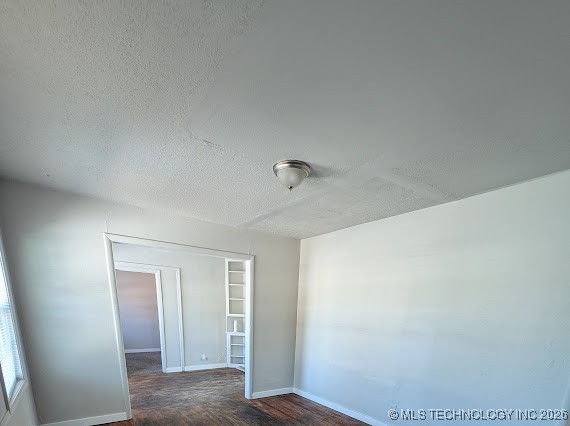 4371 N Garrison Place Property Photo 5