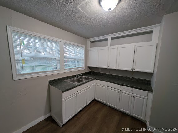 4371 N Garrison Place Property Photo 7