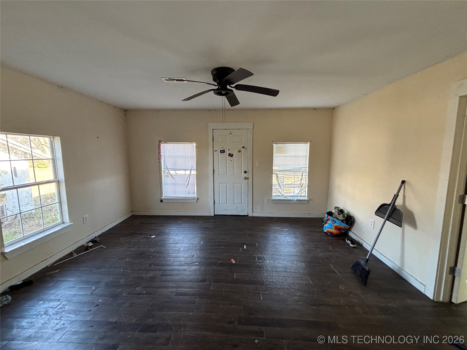 1398 Sexton Property Photo 38