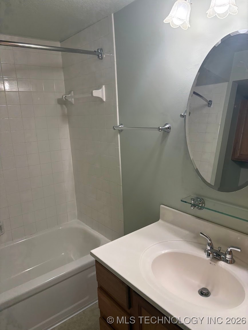 6380 S 80th East Avenue 30g Property Photo 13