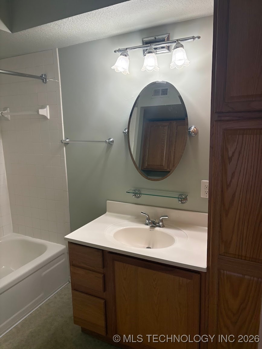 6380 S 80th East Avenue 30g Property Photo 14