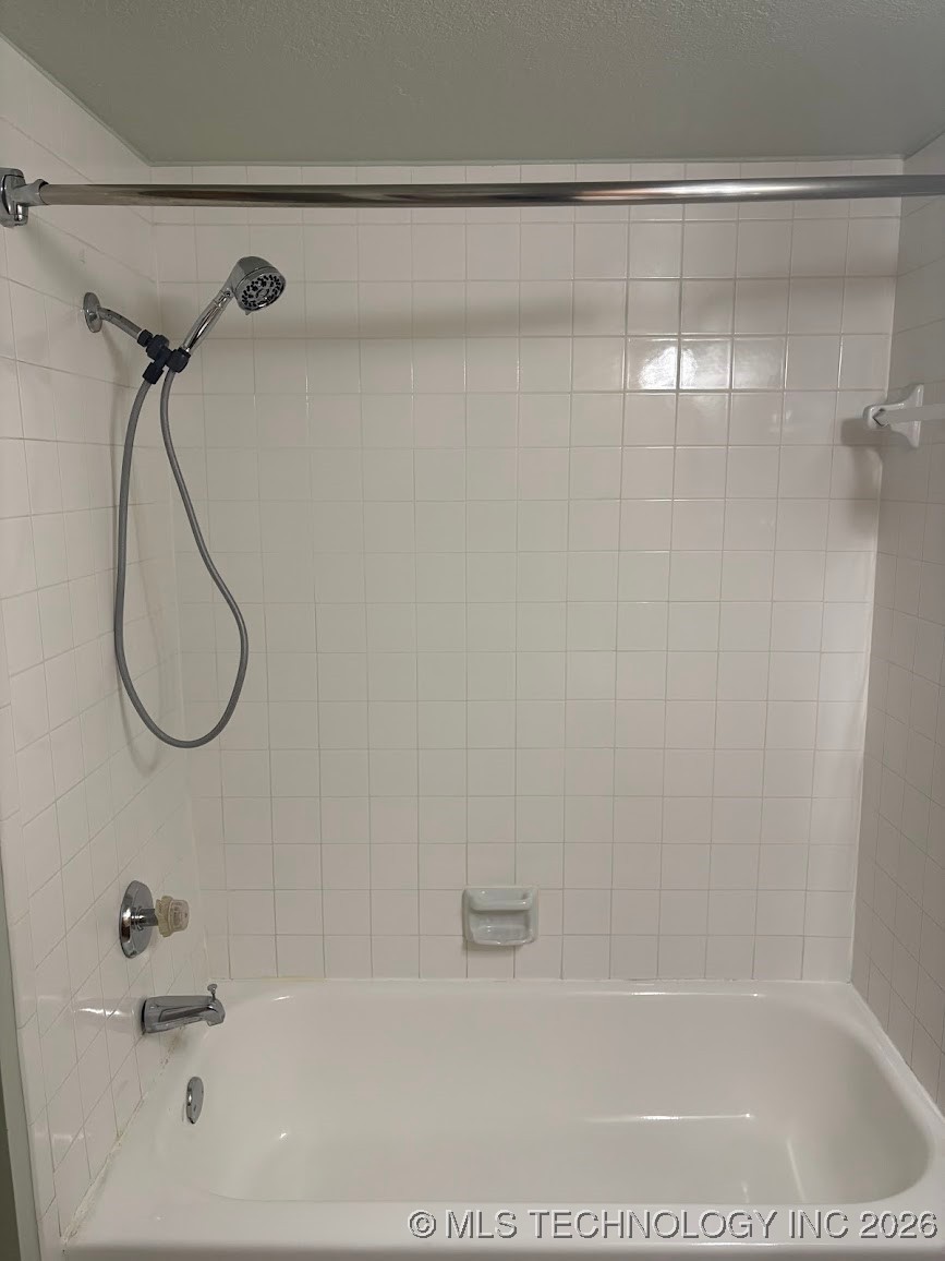 6380 S 80th East Avenue 30g Property Photo 15