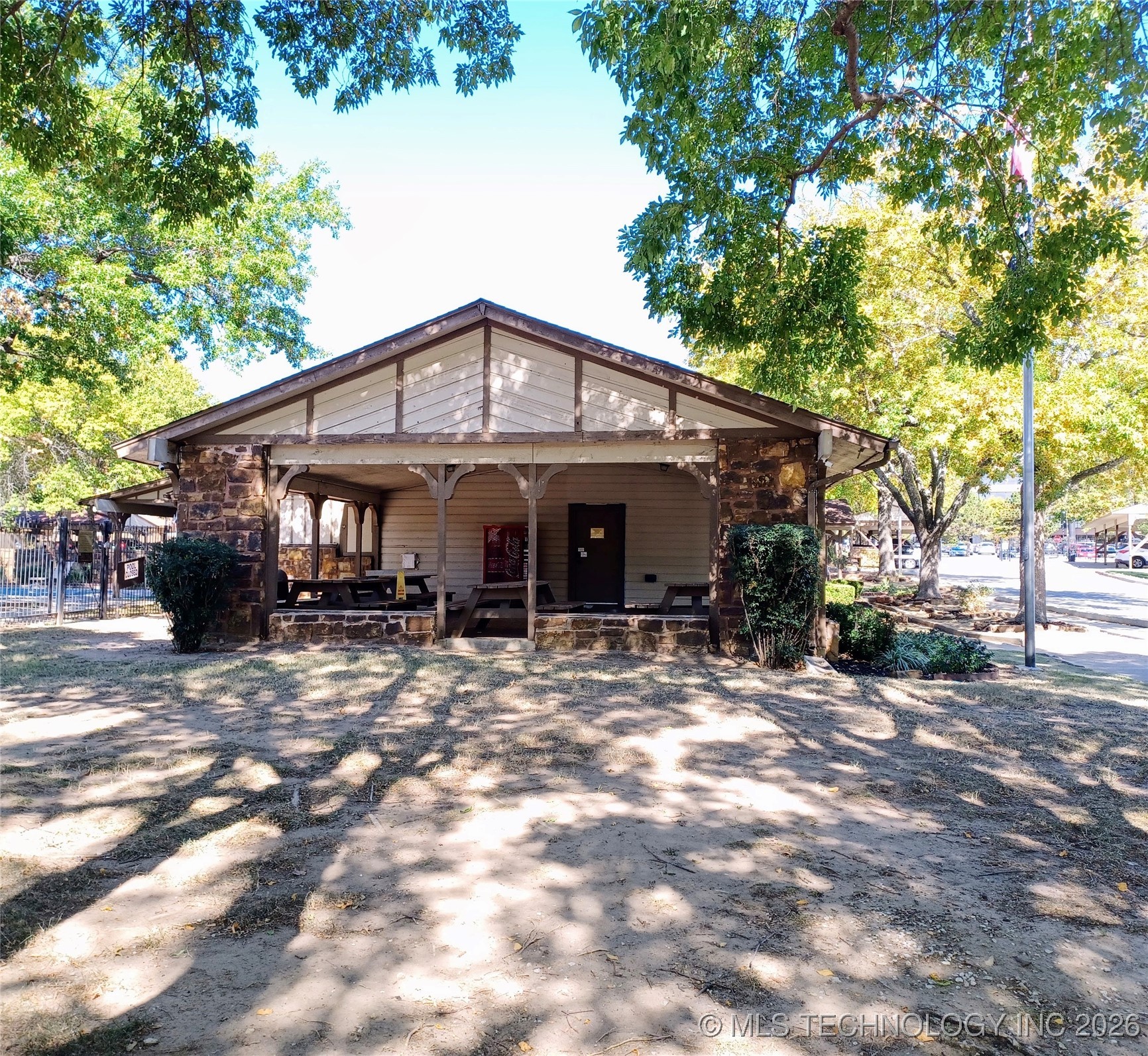 6380 S 80th East Avenue 30g Property Photo 22