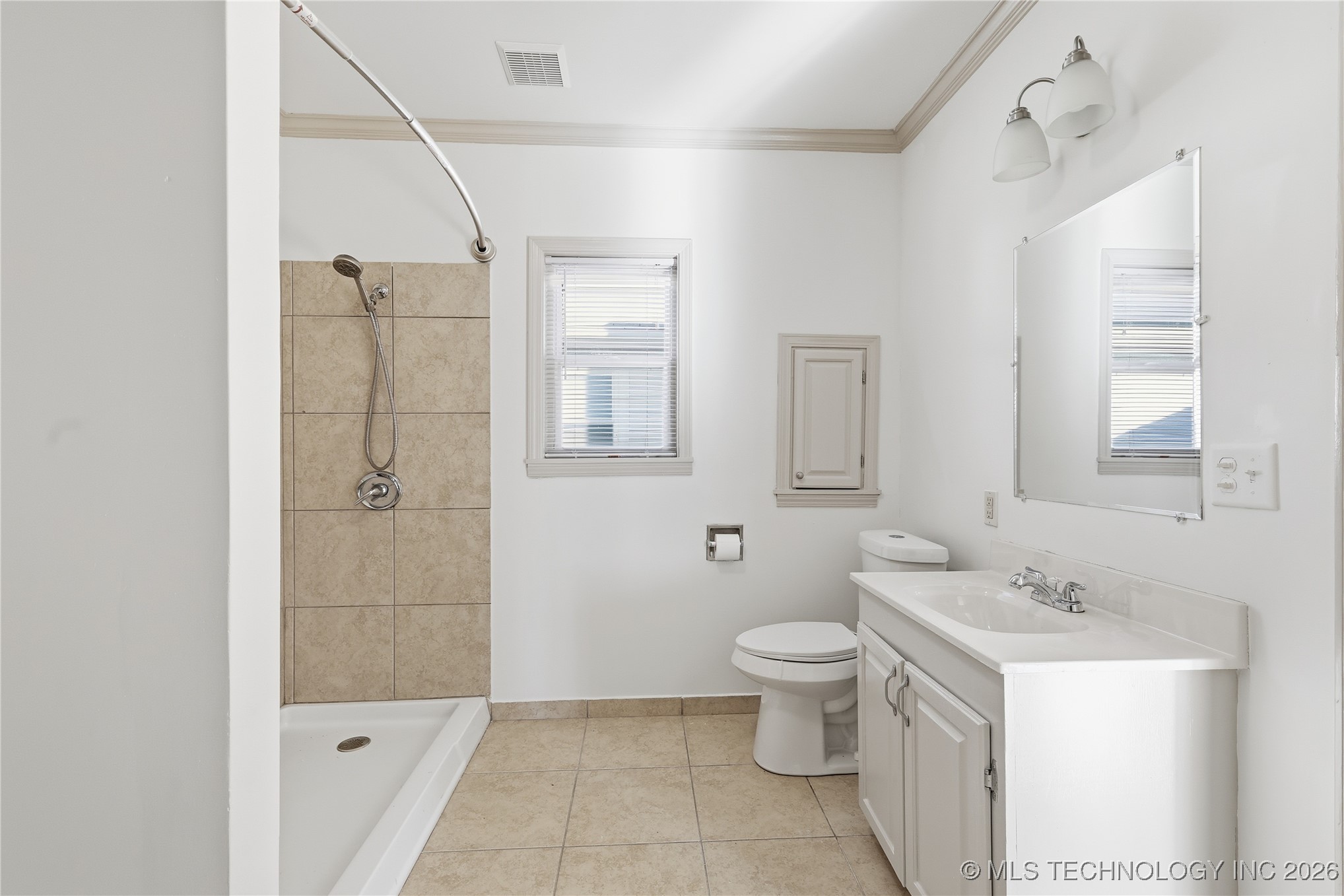 3527 S Jamestown Avenue Property Photo 11