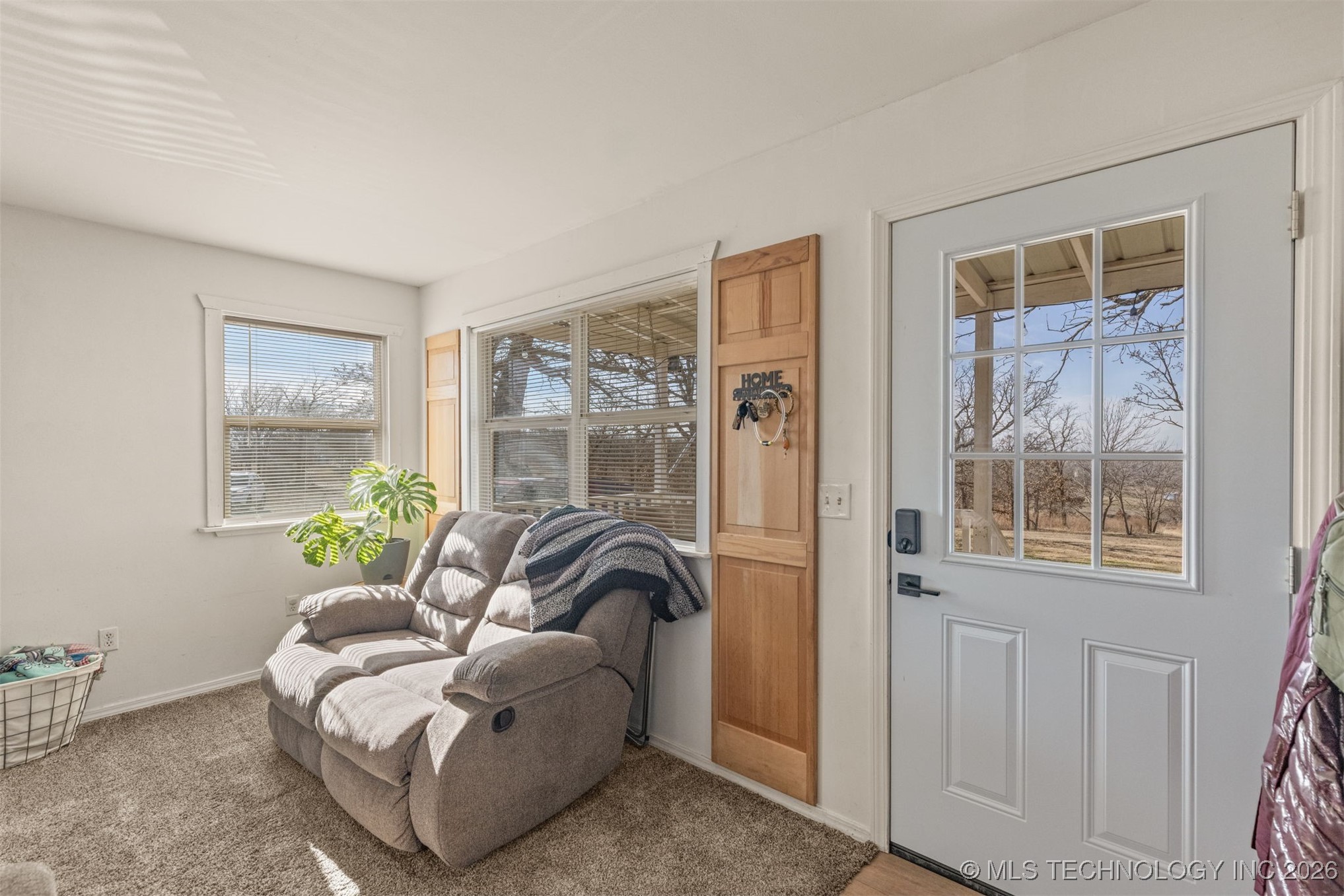 36895 W 91st Street S Property Photo 12