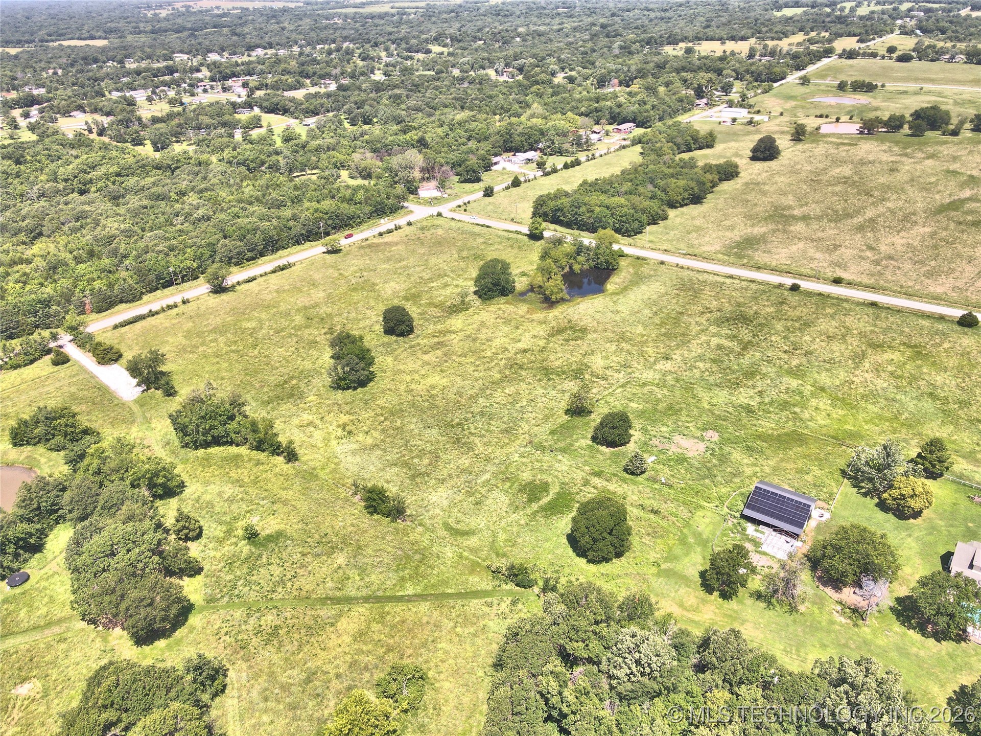 16158 Hectorville Road Property Photo 7