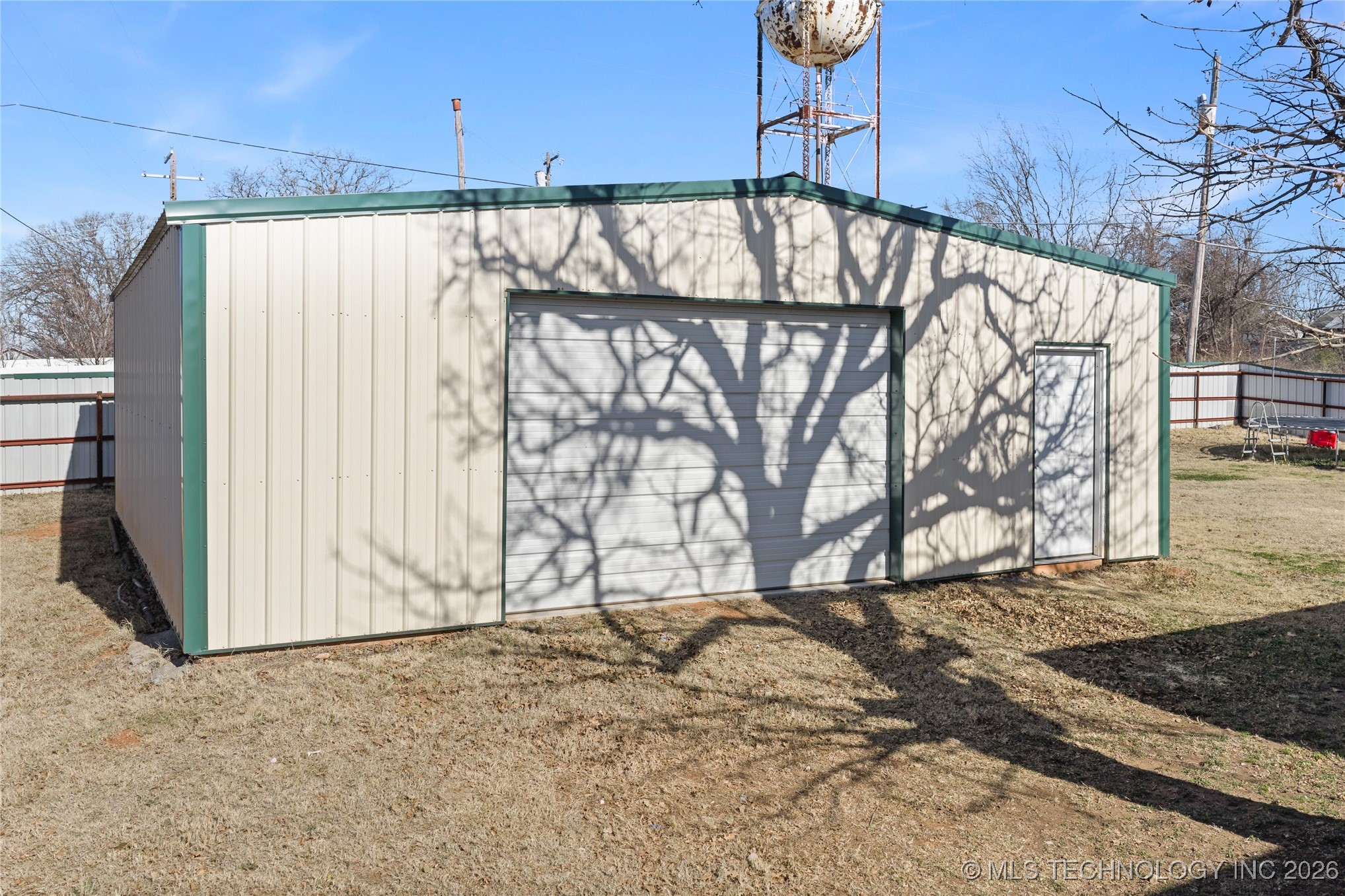 260 Stanolind Property Photo 26