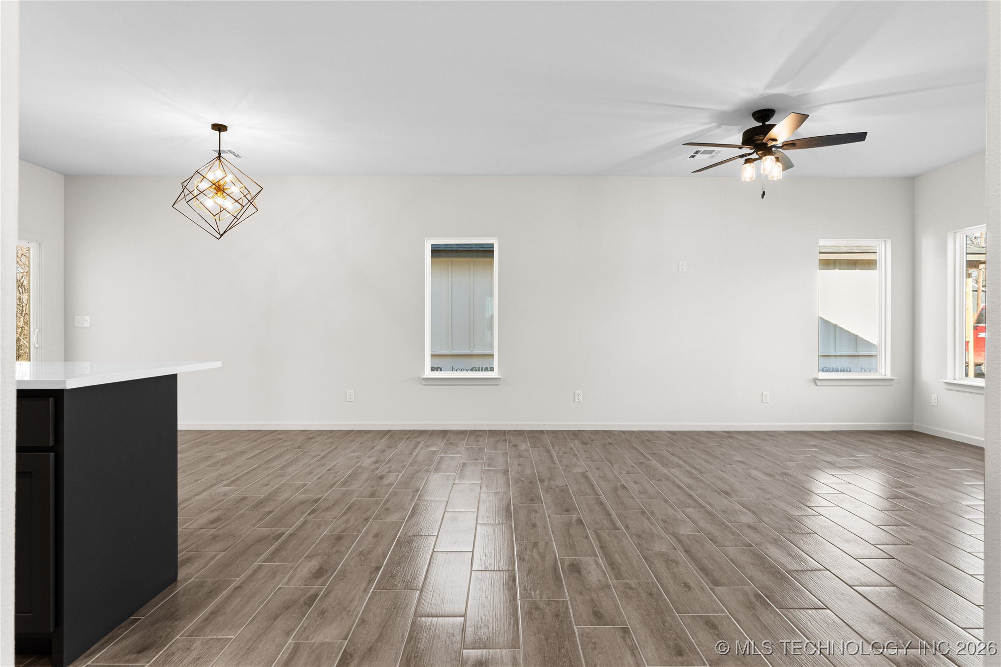 524 S Division Street Property Photo 10