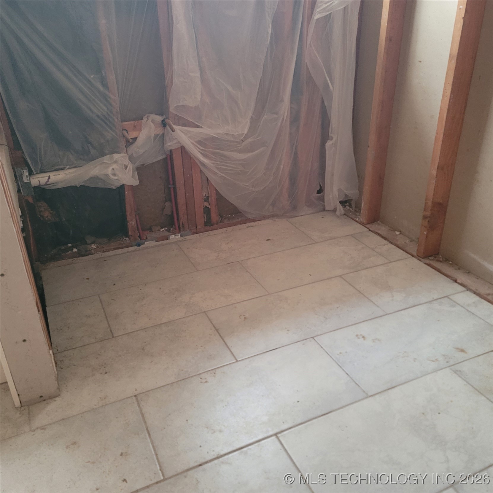 337 N Crabtree Road Property Photo 6