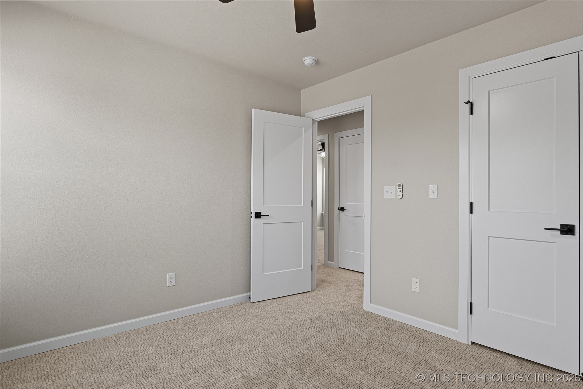 604 S Division Street Property Photo 32