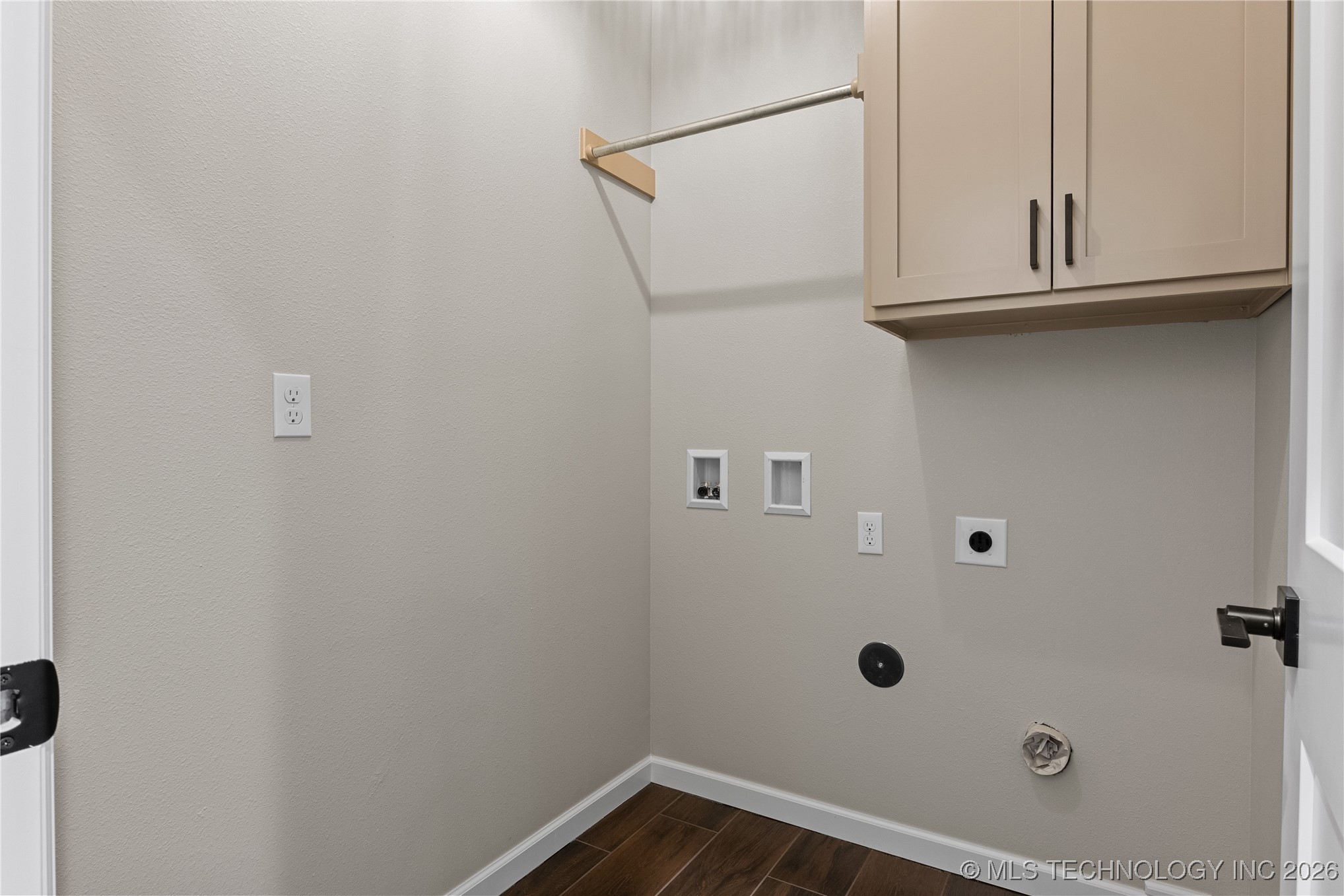 604 S Division Street Property Photo 44