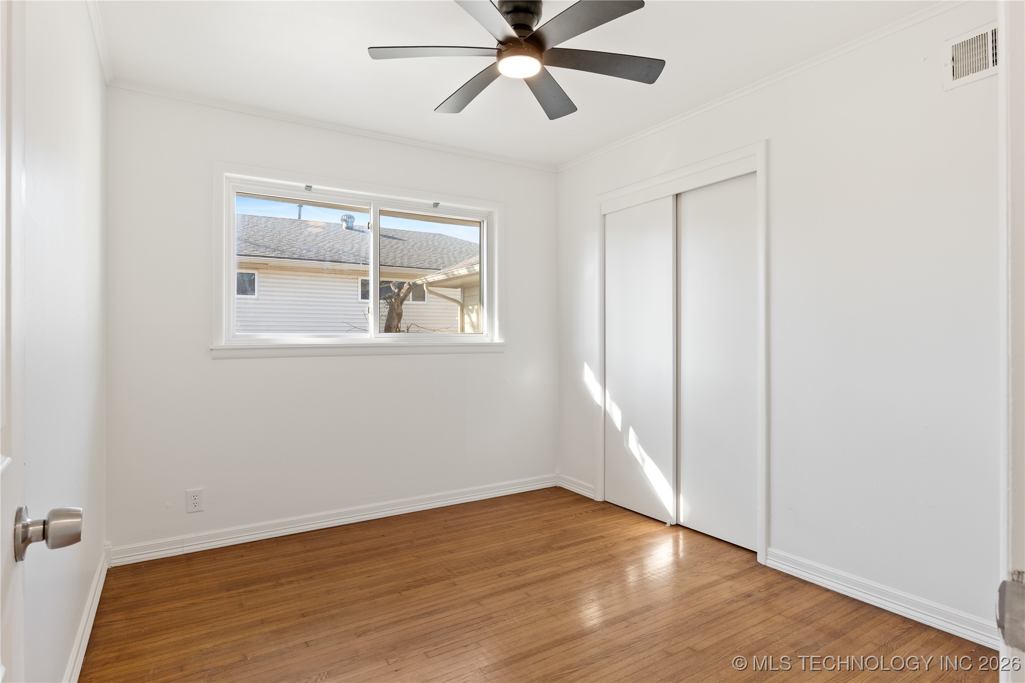 5766 E 25th Place Property Photo 34