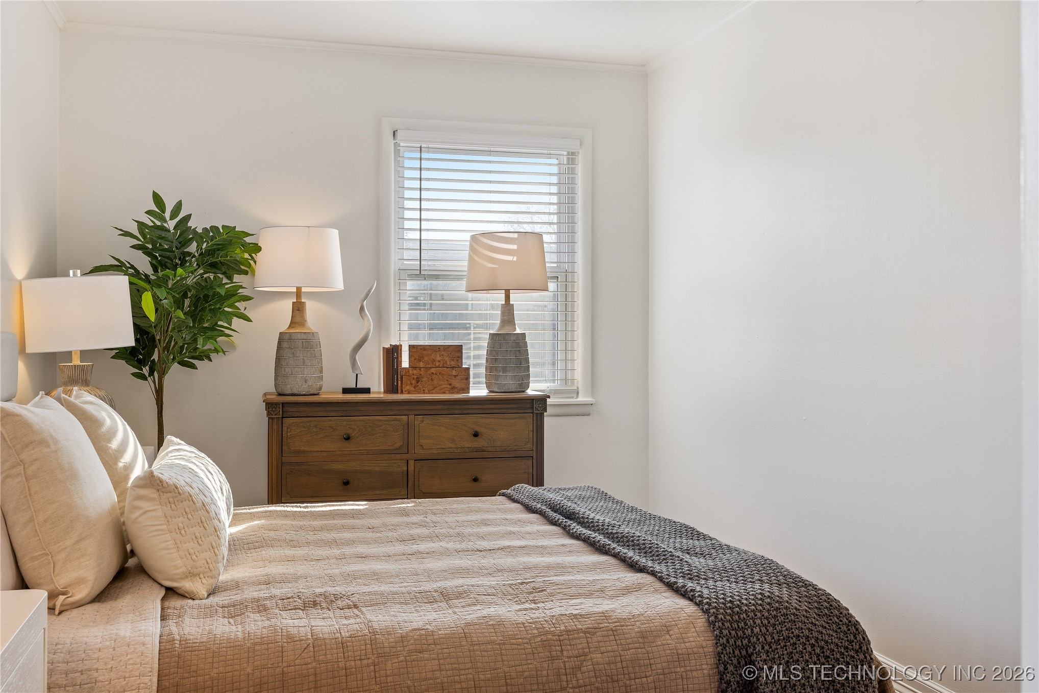 5766 E 25th Place Property Photo 37