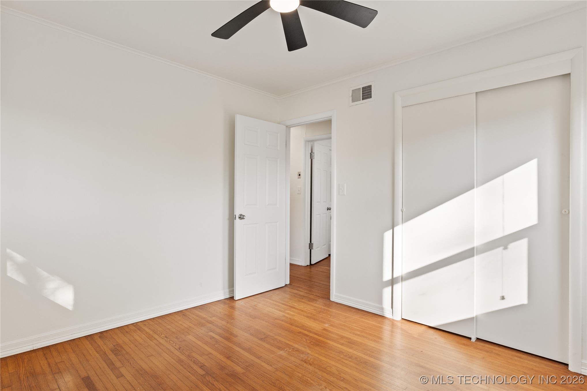 5766 E 25th Place Property Photo 43