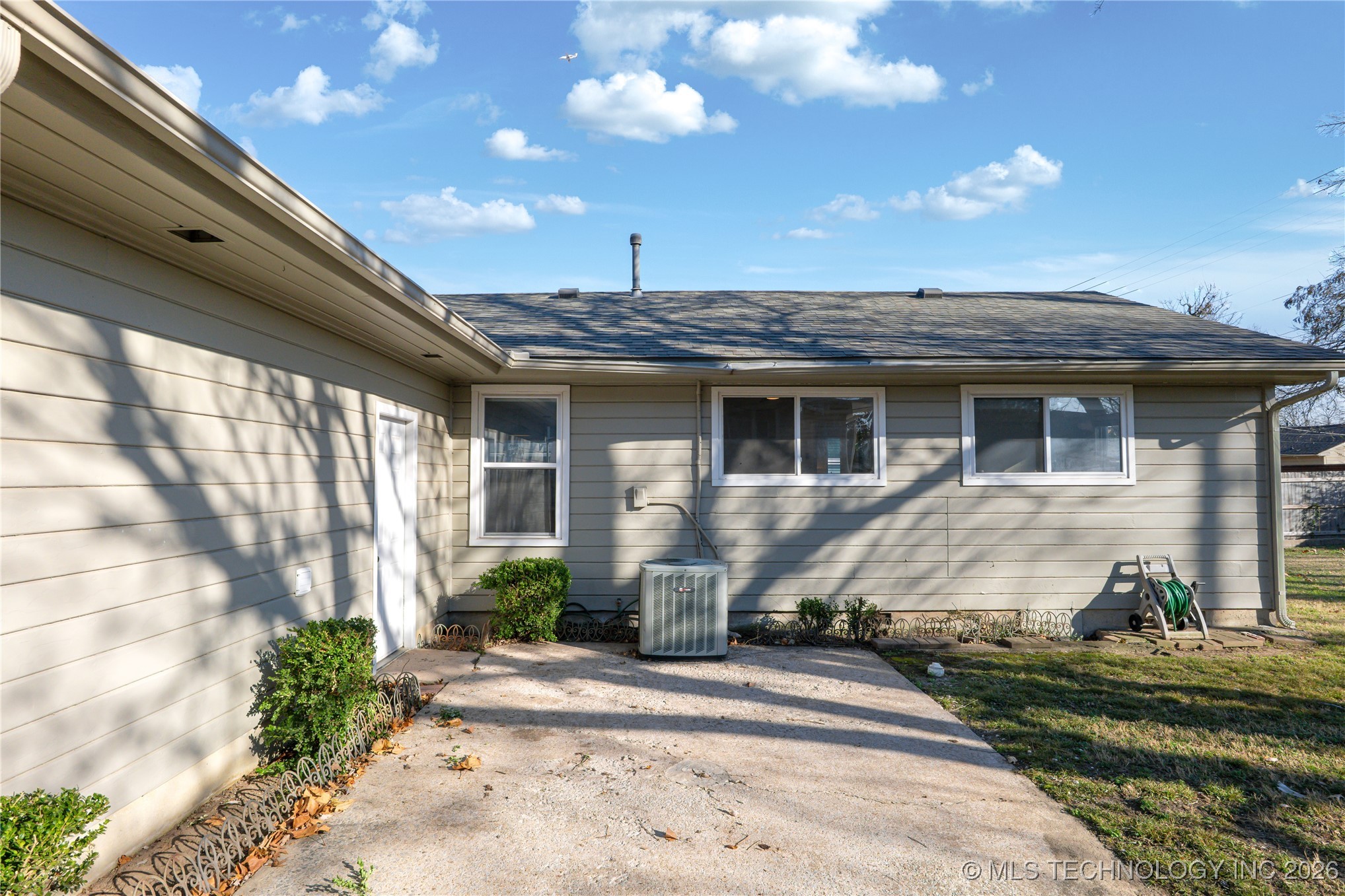 5766 E 25th Place Property Photo 47