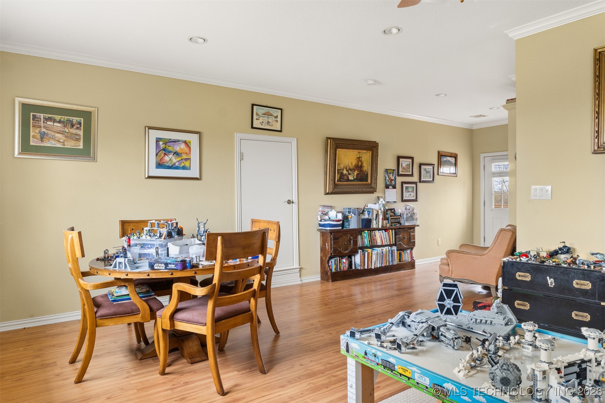 575 Majestic Hills Property Photo 51