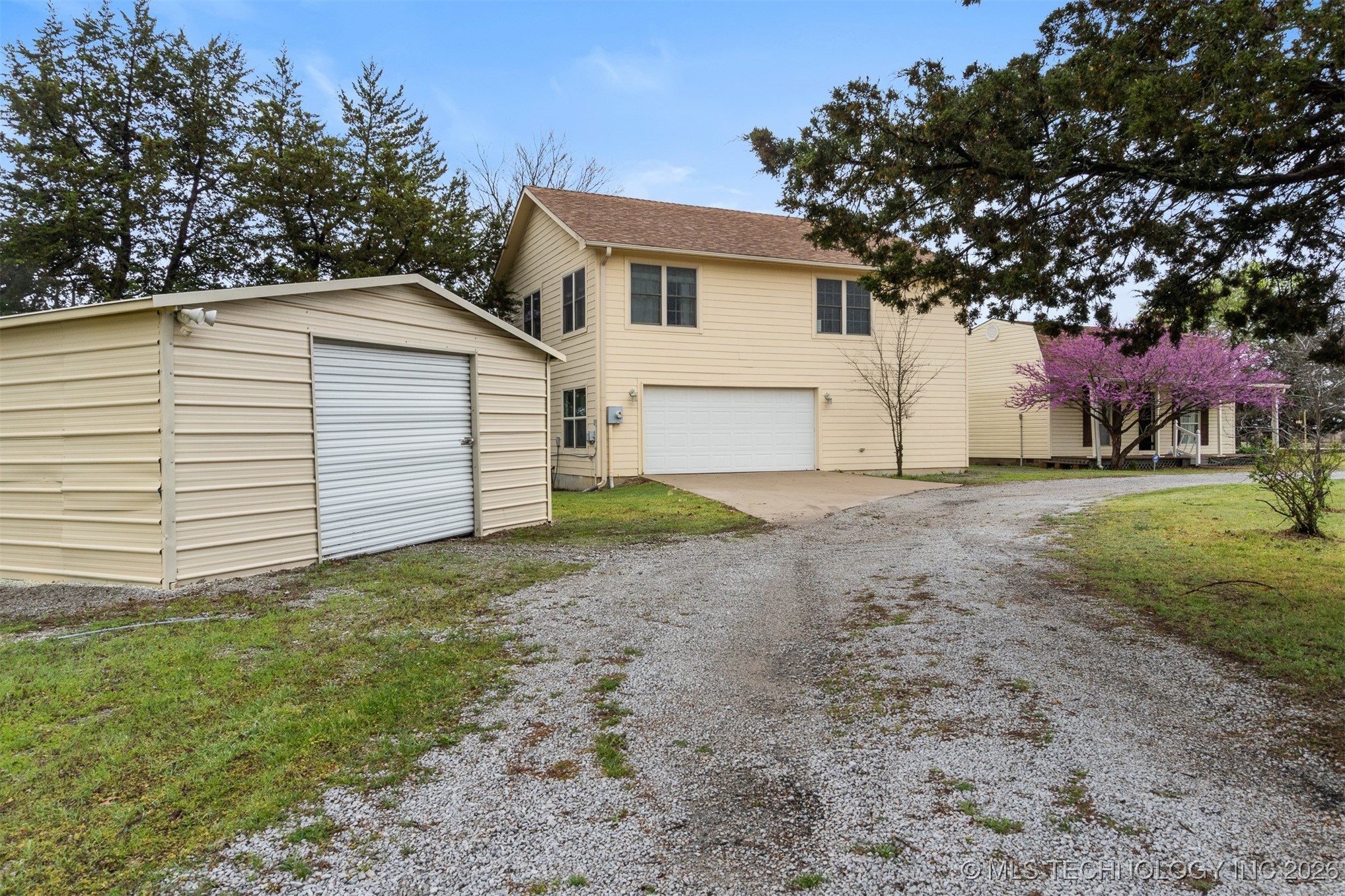 575 Majestic Hills Property Photo 69