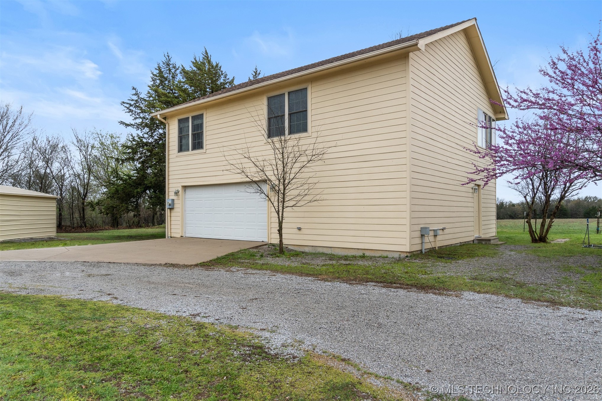 575 Majestic Hills Property Photo 70