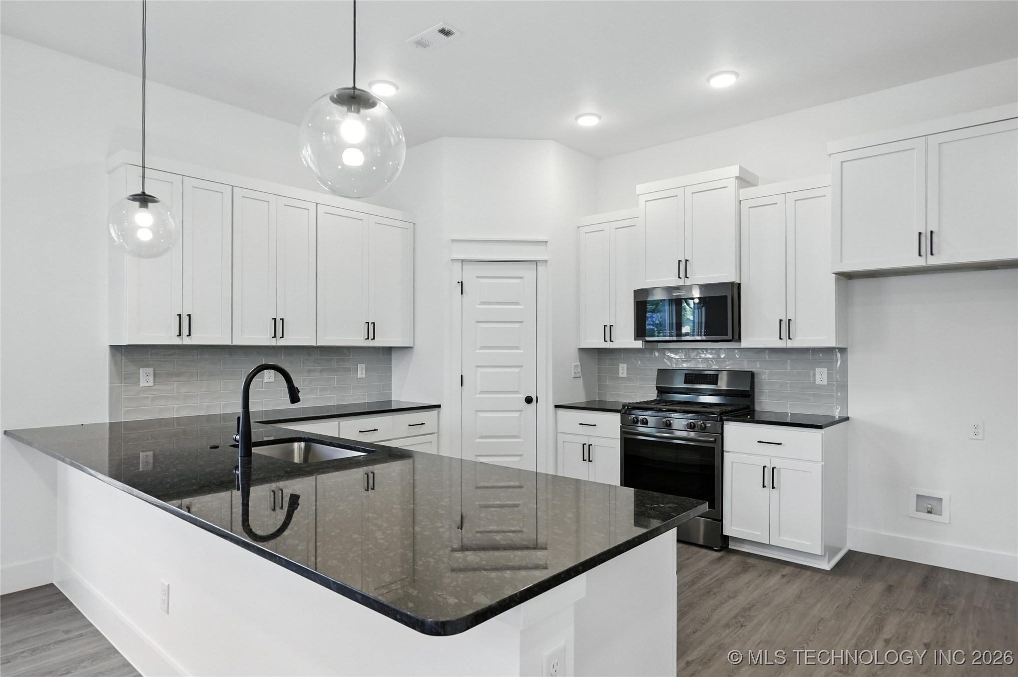 6203 N 30th Street Property Photo 23