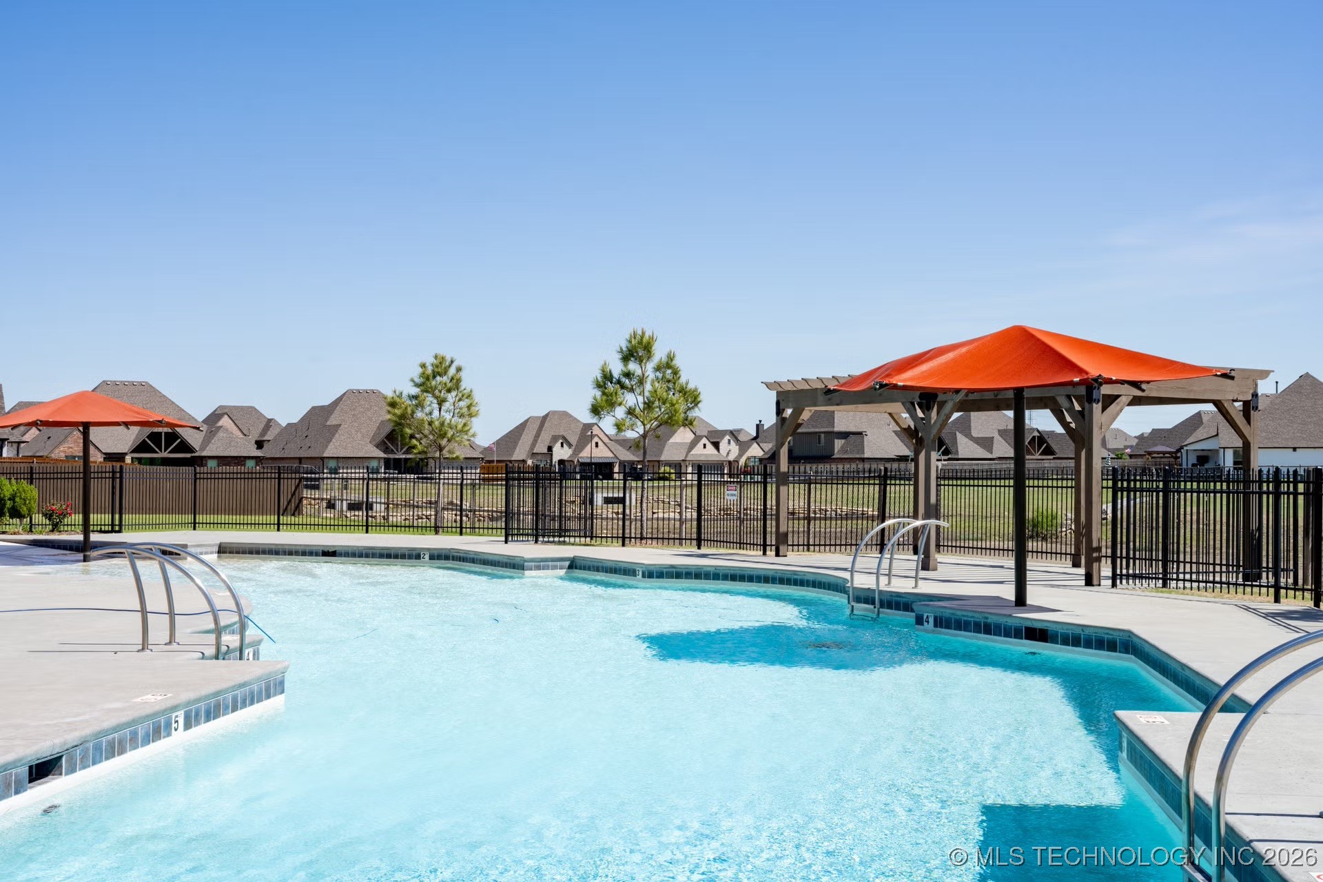 6113 N 30th Street Property Photo 5