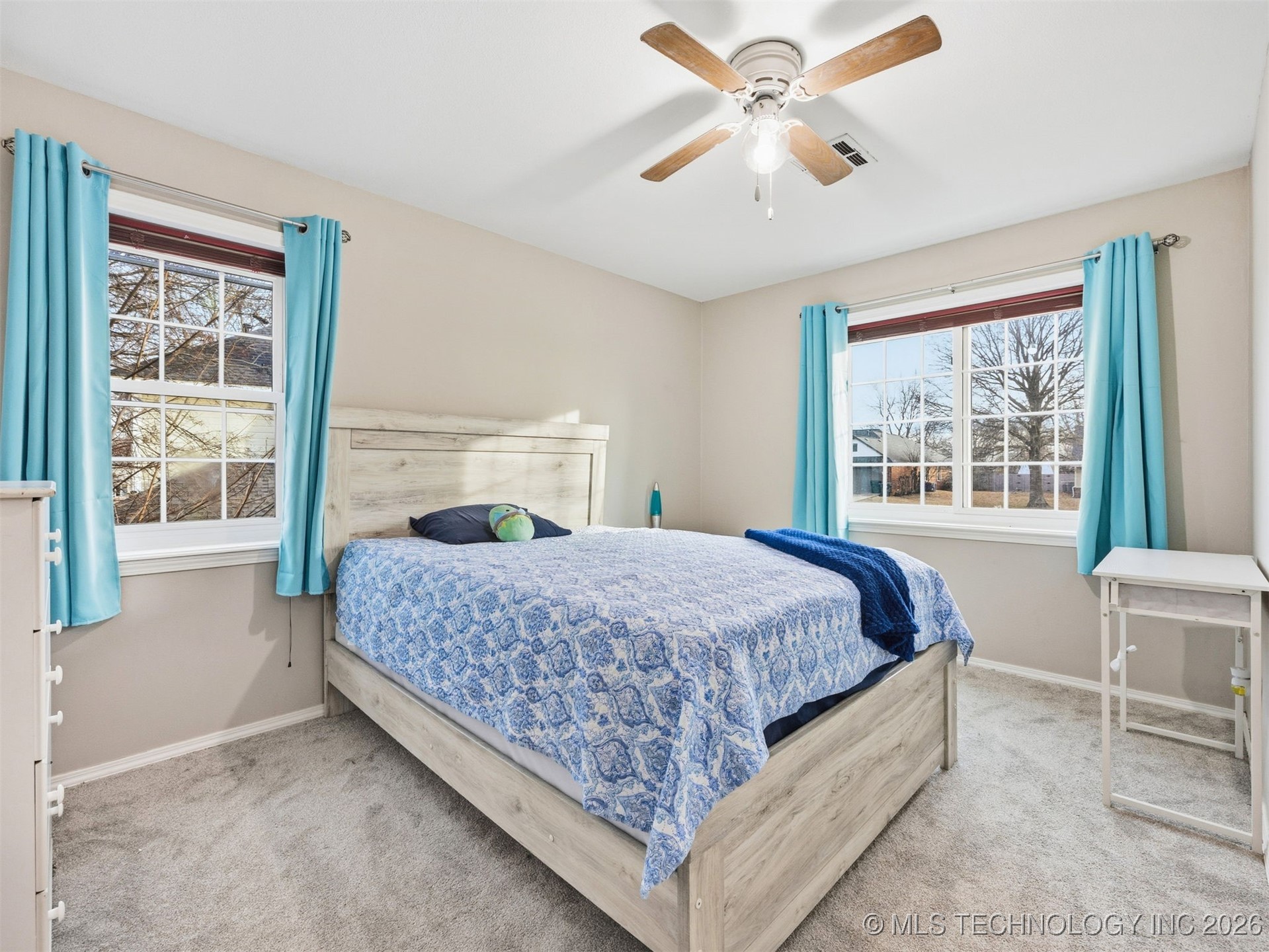 3112 W Berwick Street Property Photo 22